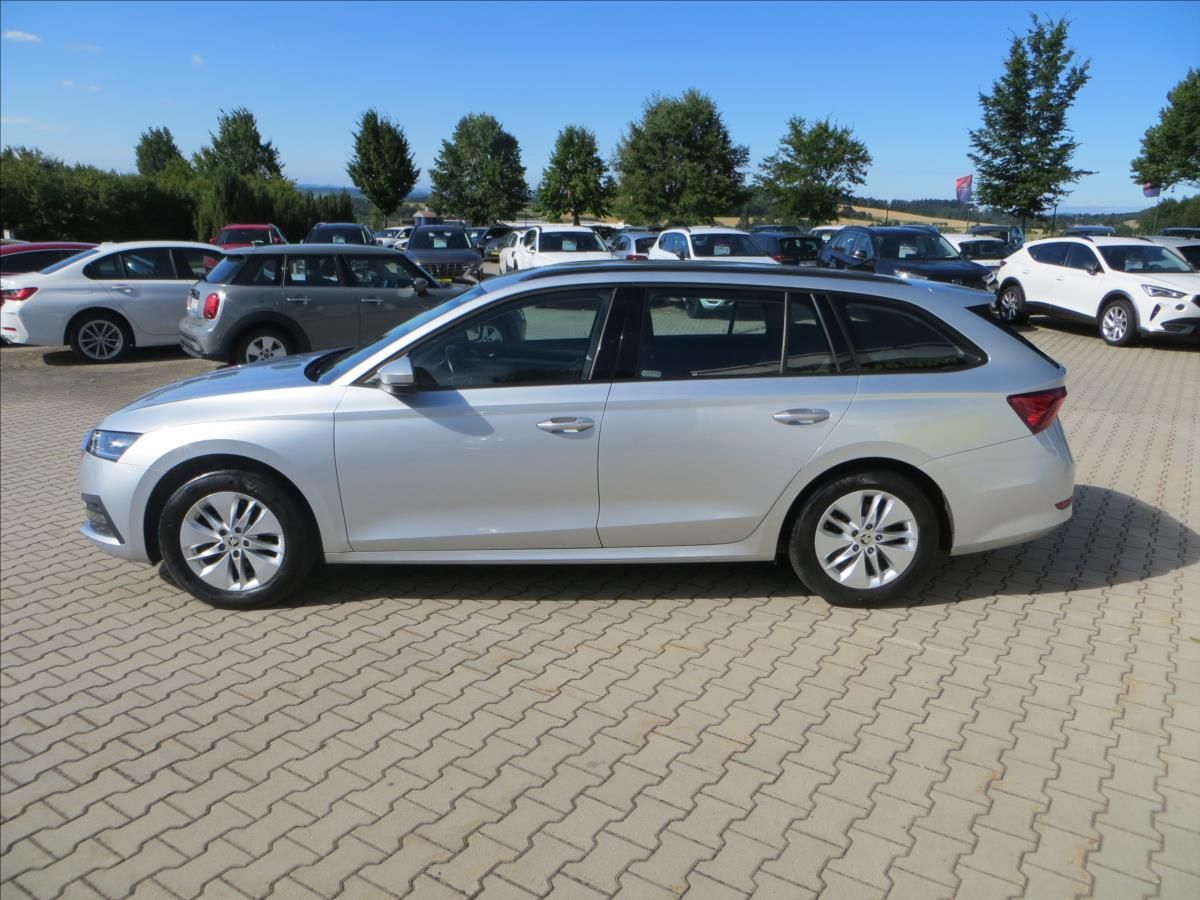 Škoda Octavia, 2,0 TDI Ambition Combi ČR - fotka 4