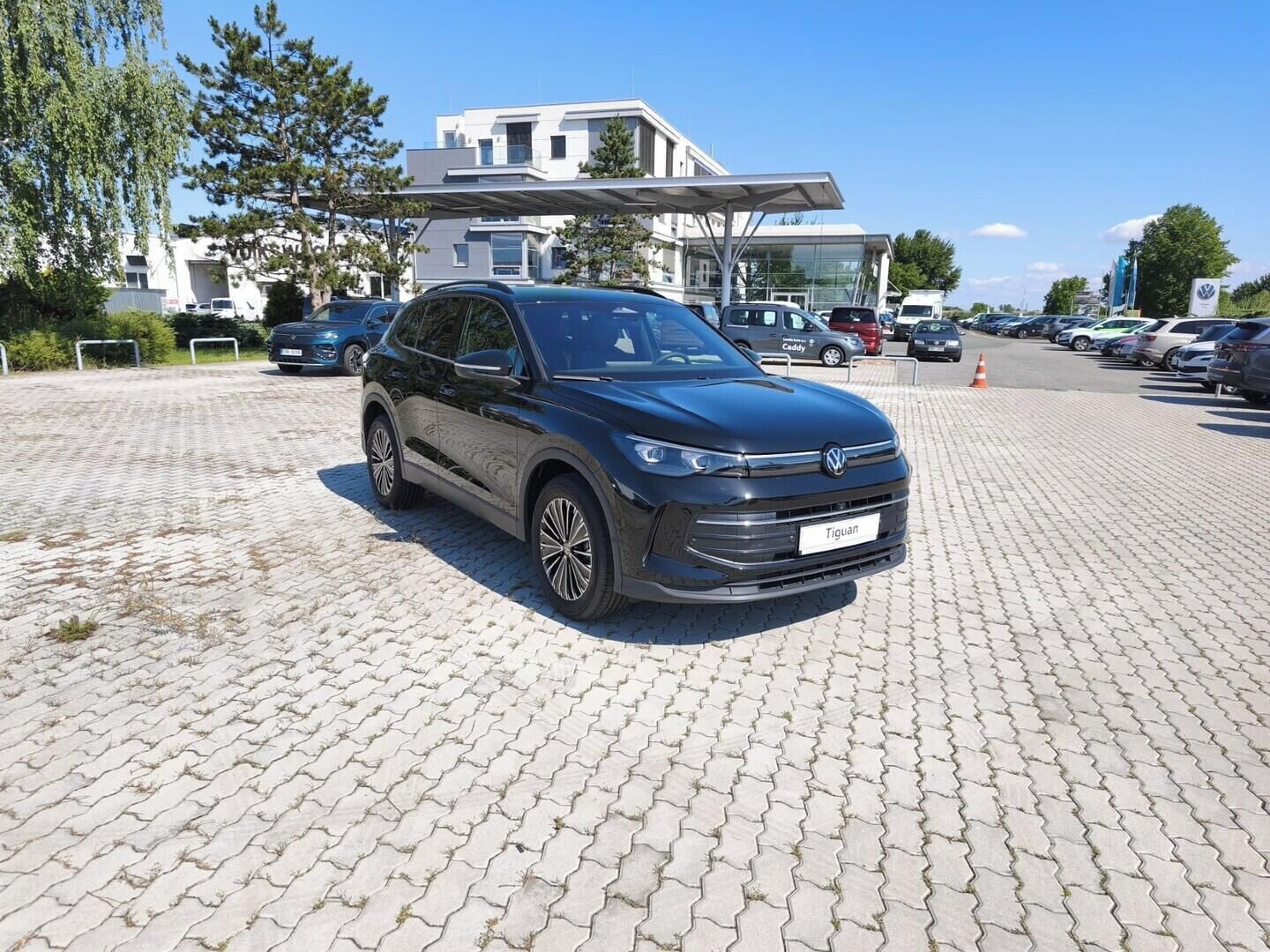 Volkswagen Tiguan, People 2,0 TDI 110 kW - fotka 3