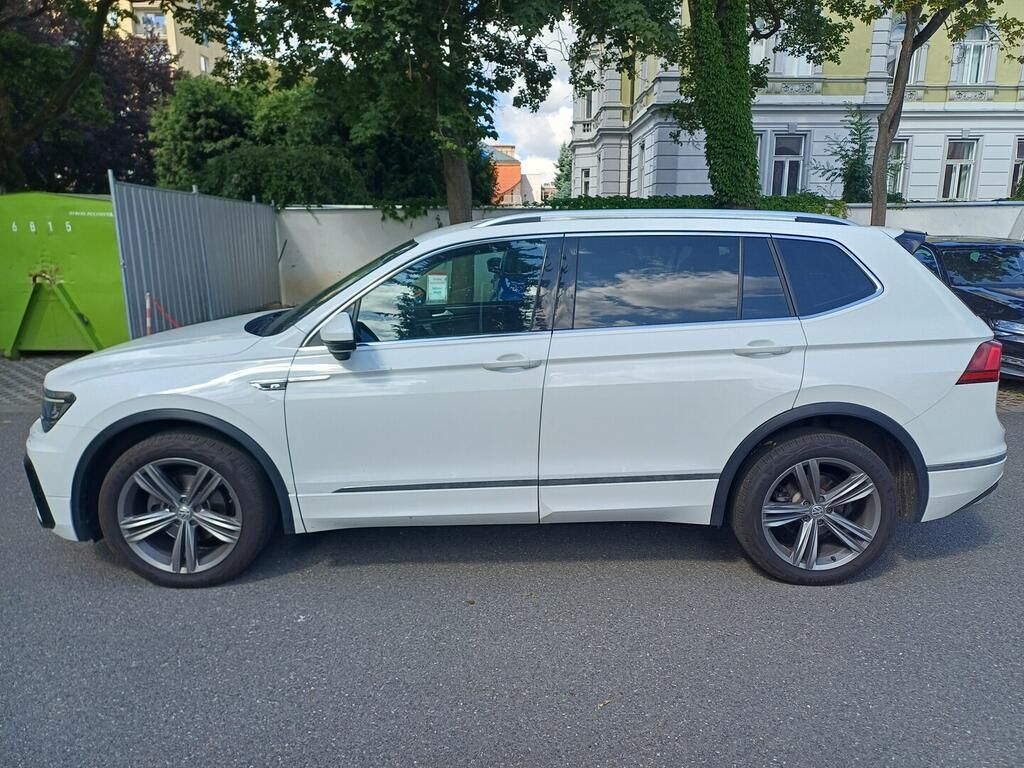 Volkswagen Tiguan Allspace, R-Line 1.4 TSI 110 kW - fotka 3