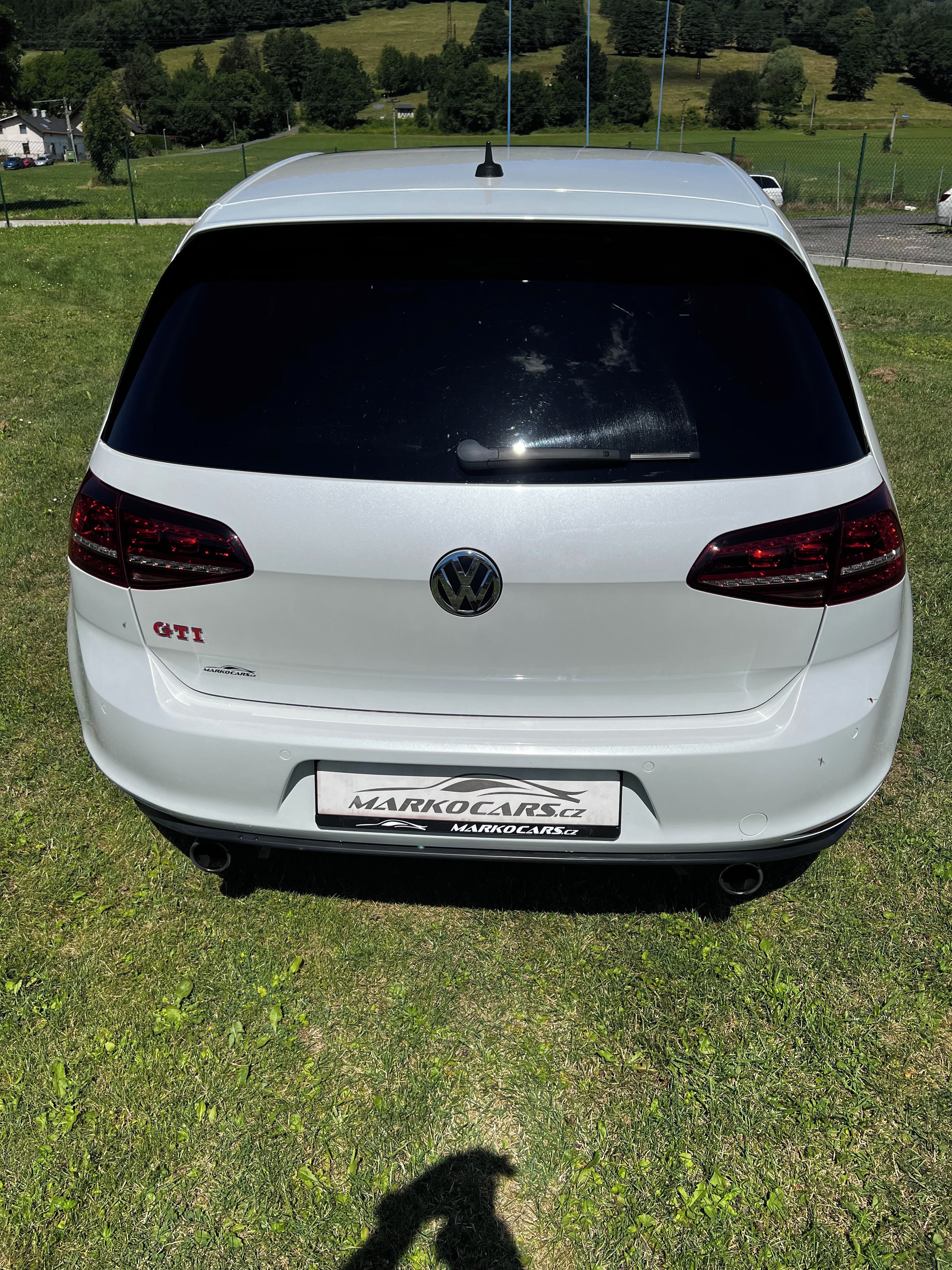 Volkswagen Golf, VII 2.0 GTi 169 KW DSG - fotka 5