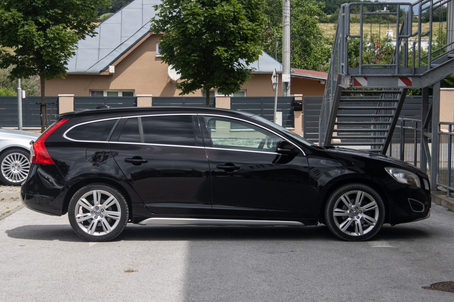 Volvo V60 - fotka 4