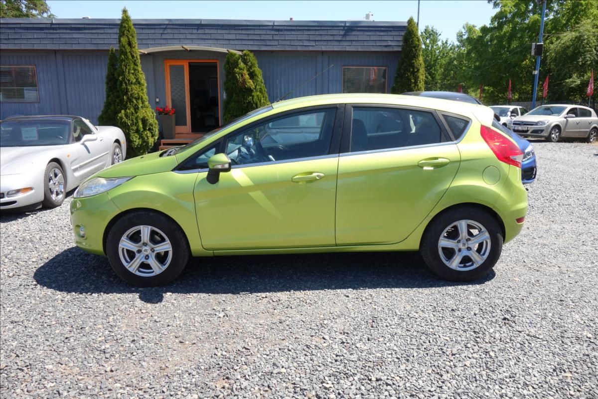 Ford Fiesta, 1,2 i, ČR, KLIMATIZACE. - fotka 3
