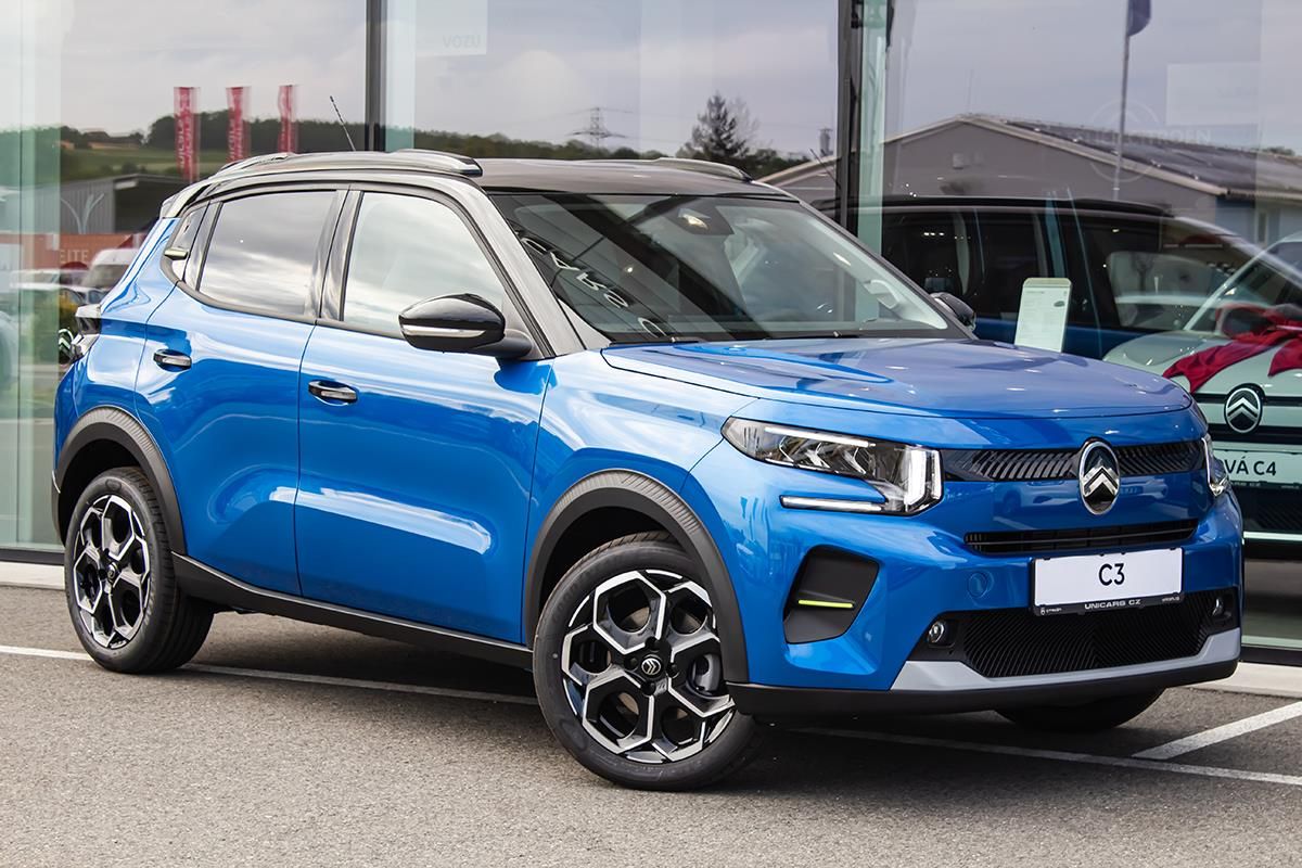 Citroën C3, 1,2 MAX Turbo 100k + ZIMA - fotka 3
