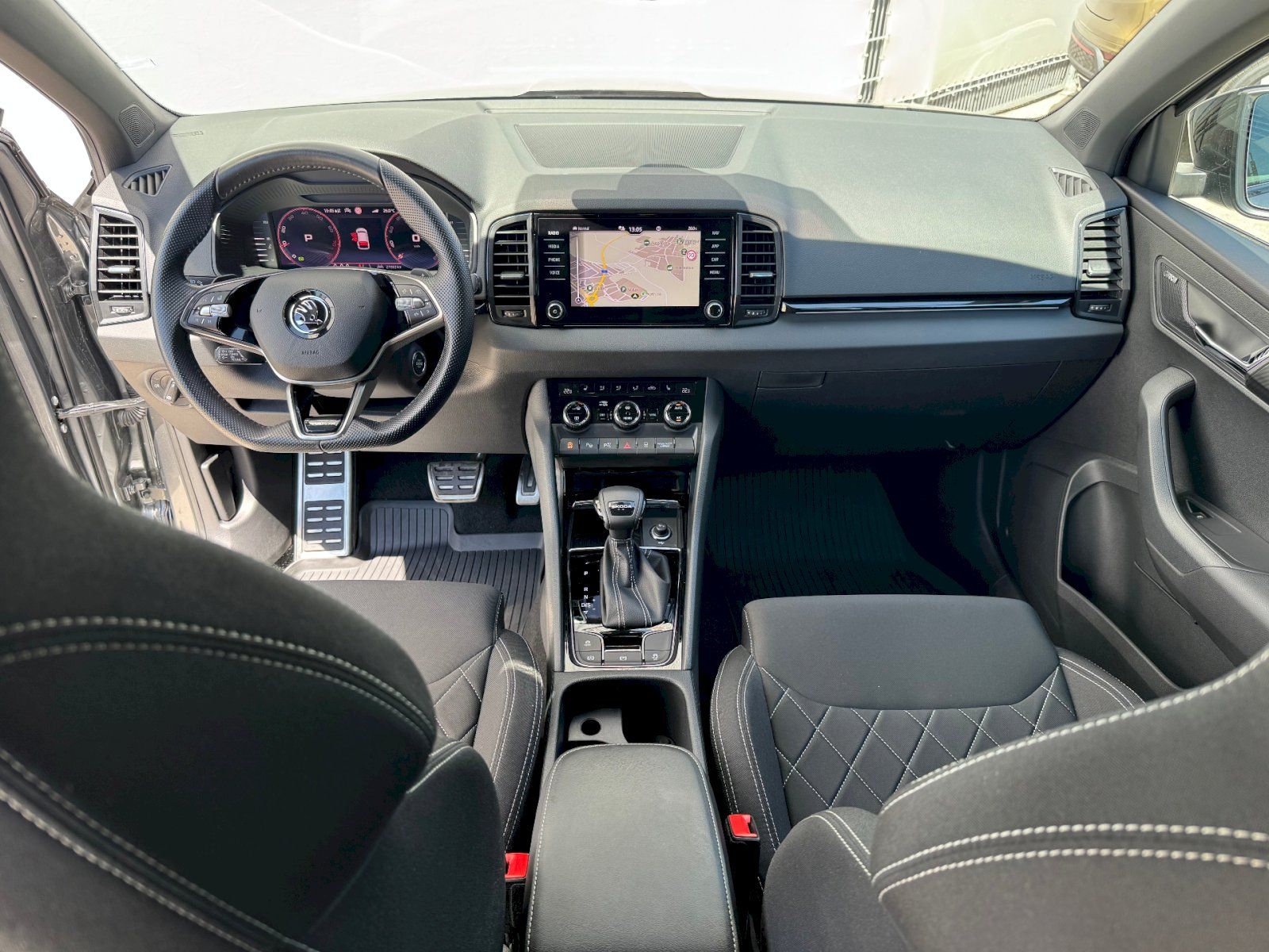 Škoda Karoq, DSG 1.5 TSI 110 kW Sportline - fotka 5