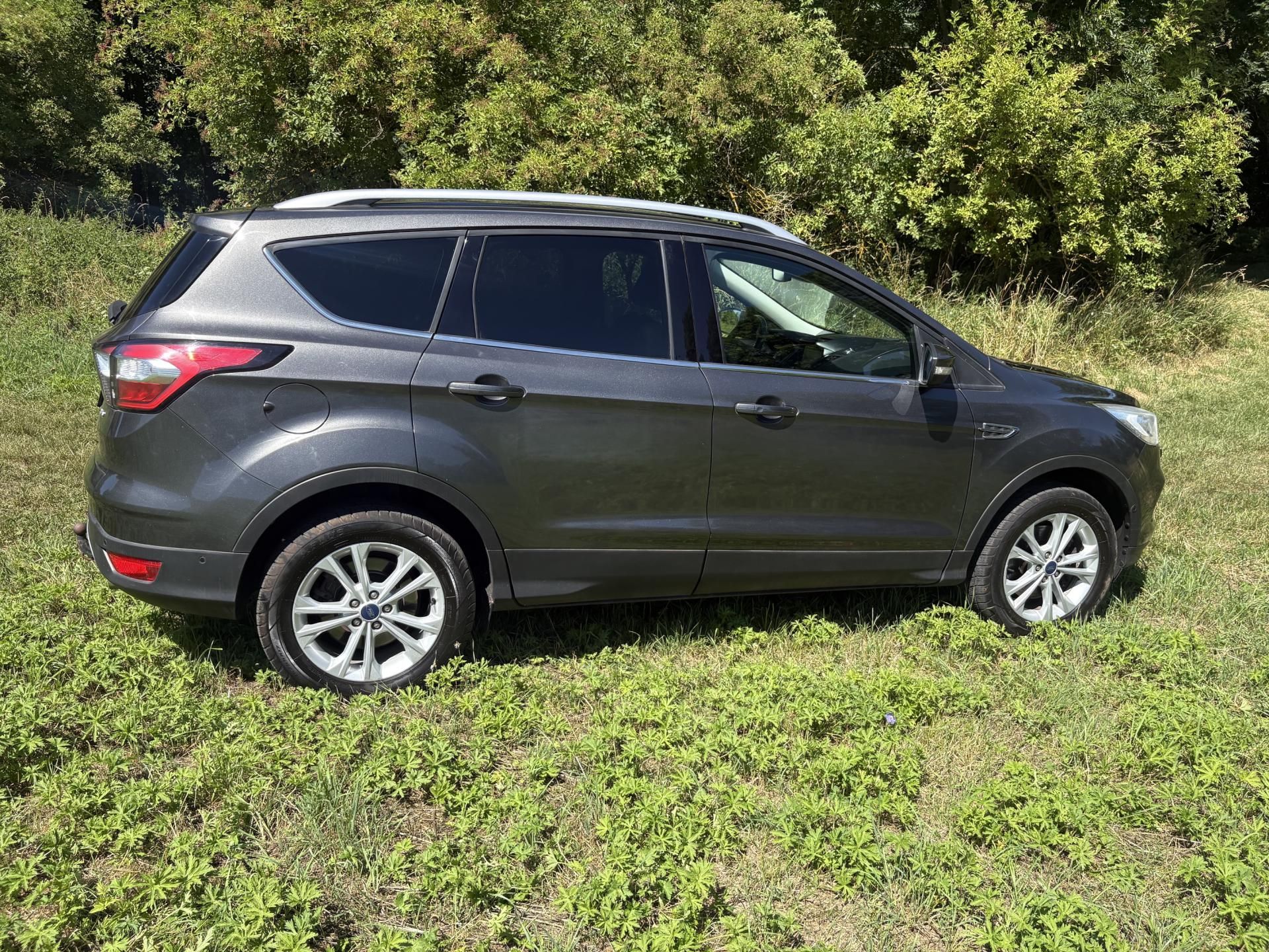 Ford Kuga, Titanium 2.0 TDCi 4X4 - fotka 5
