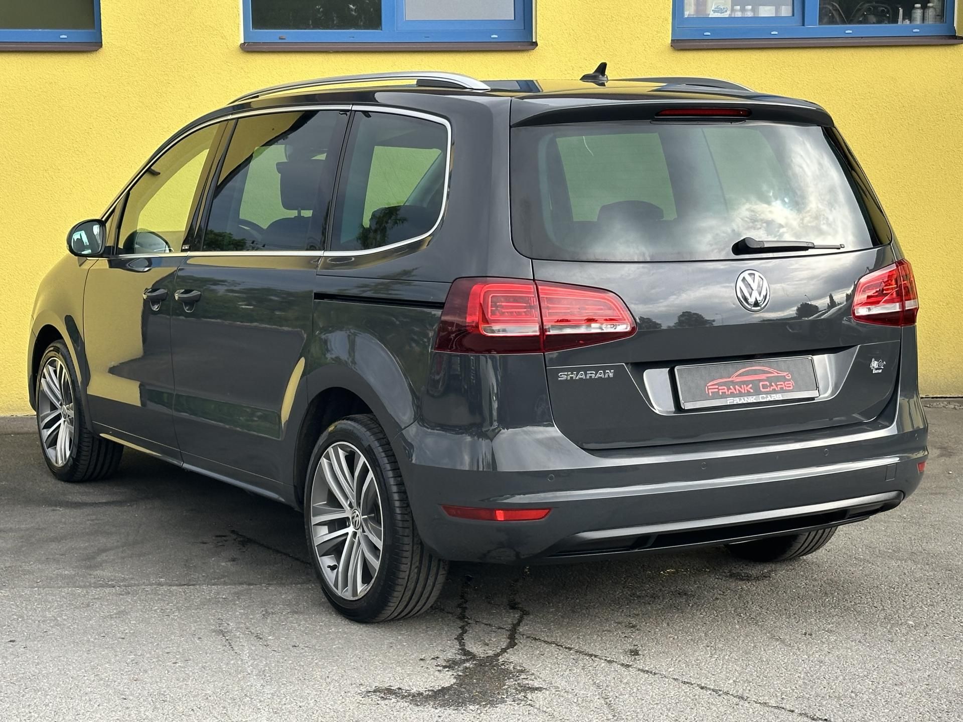Volkswagen Sharan, 1.4TSI/110kW * 7.Míst * 2.Maj - fotka 3