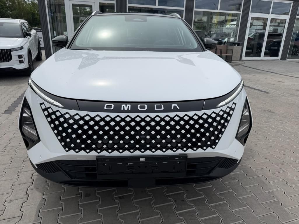 Omoda 5, 1,6 T-GDI  PREMIUM - fotka 2