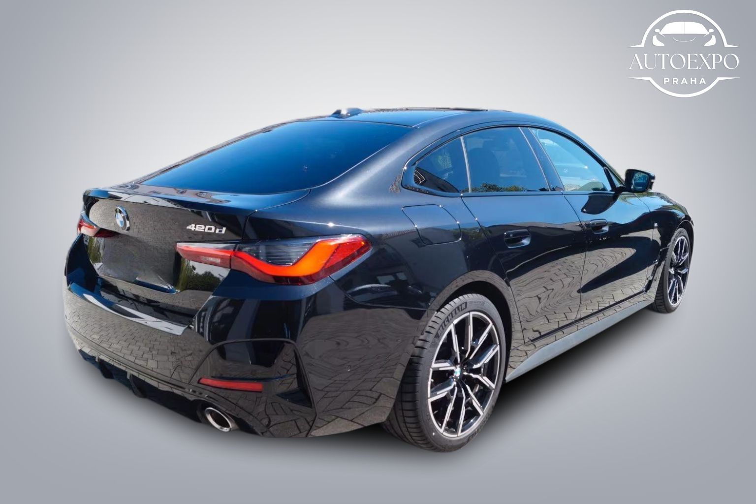 BMW Řada 4, 420d GranCoupé xDrive M Sport - fotka 4