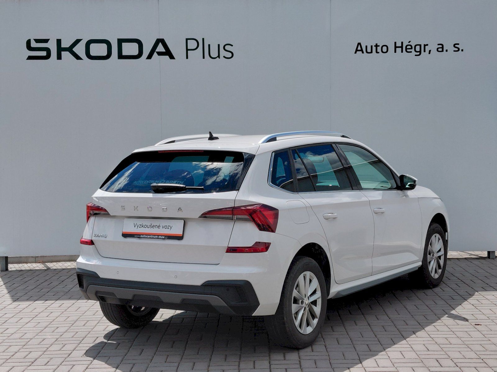 Škoda Kamiq, 1.0 TSI 85kW Top Selection - fotka 2