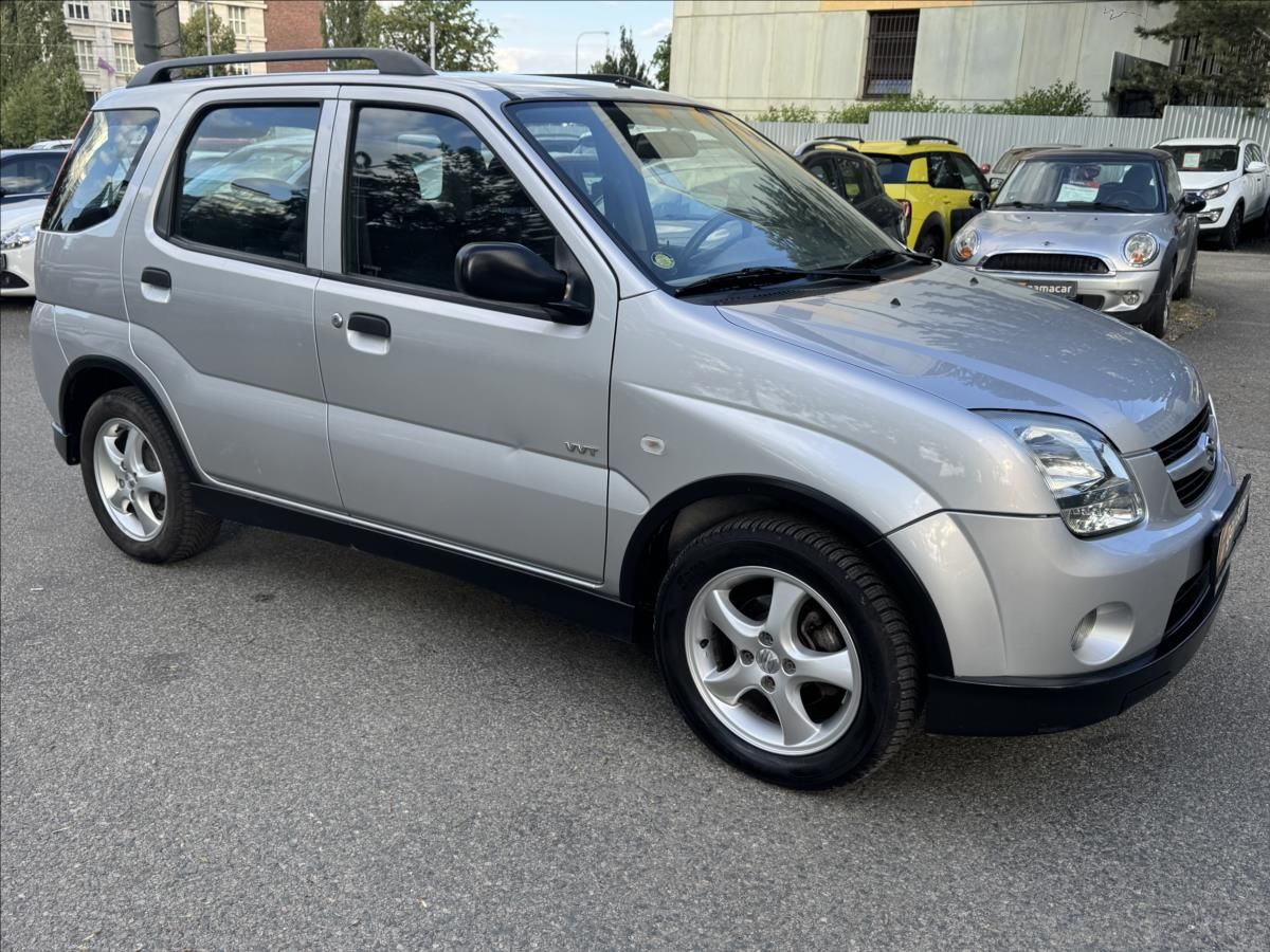 Suzuki Ignis, 1,5 4x4+BEZ KOROZE+KLIMA - fotka 3