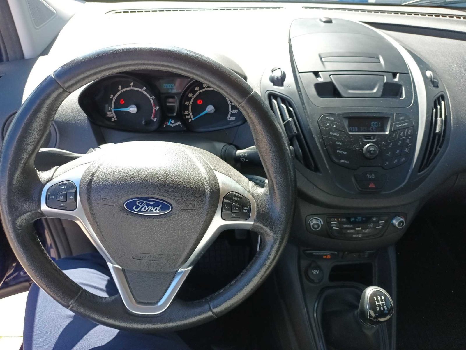 Ford Tourneo Courier, 1.0 EcoBoost, 5Míst, Klima, ČR - fotka 3