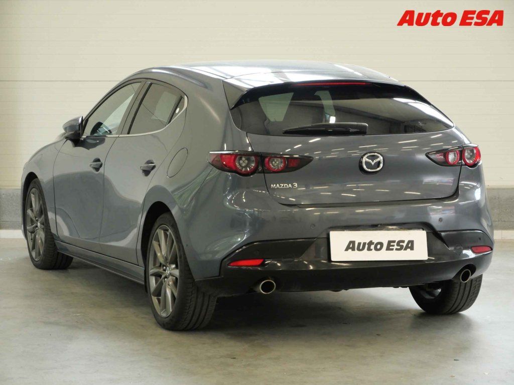 Mazda 3, 2.0i Takumi,AT,kůže - fotka 6
