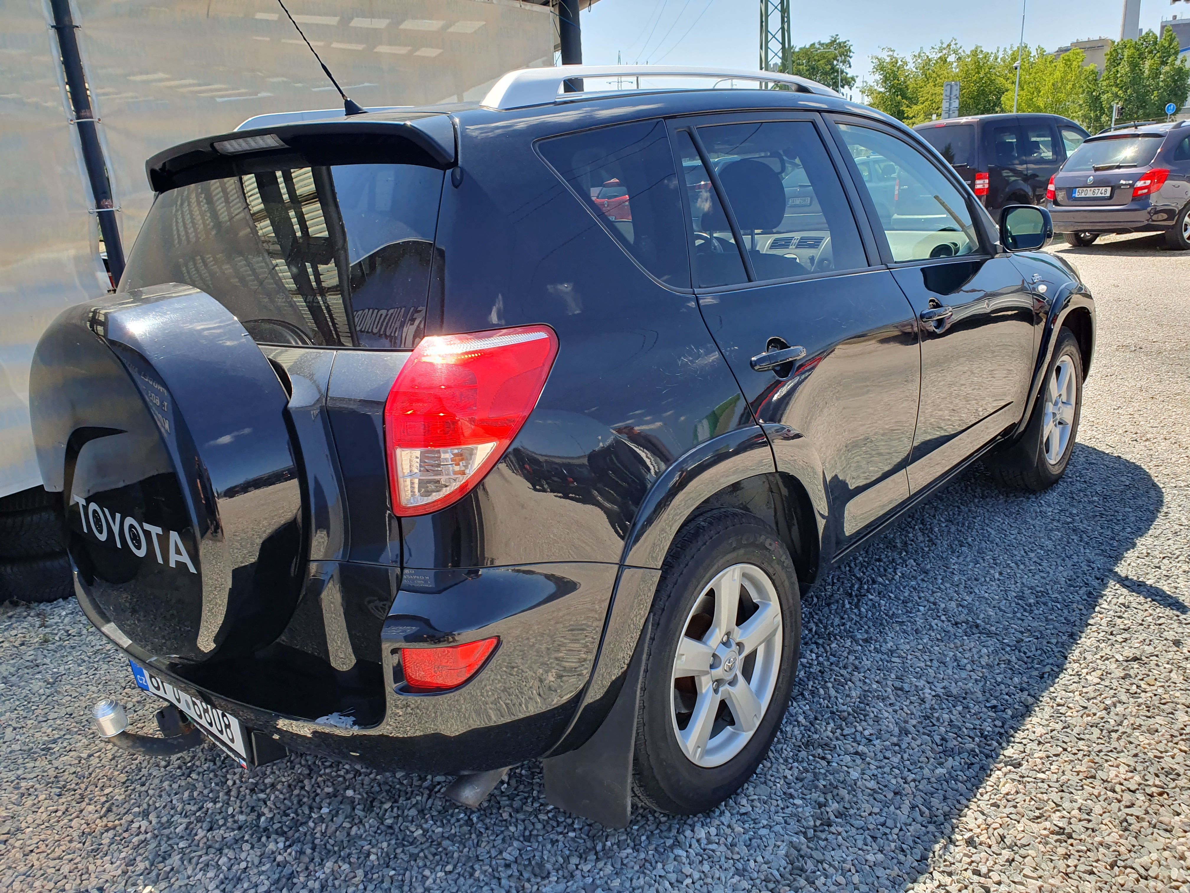 Toyota Rav4, 2.2 DCA-T 130 KW - fotka 3