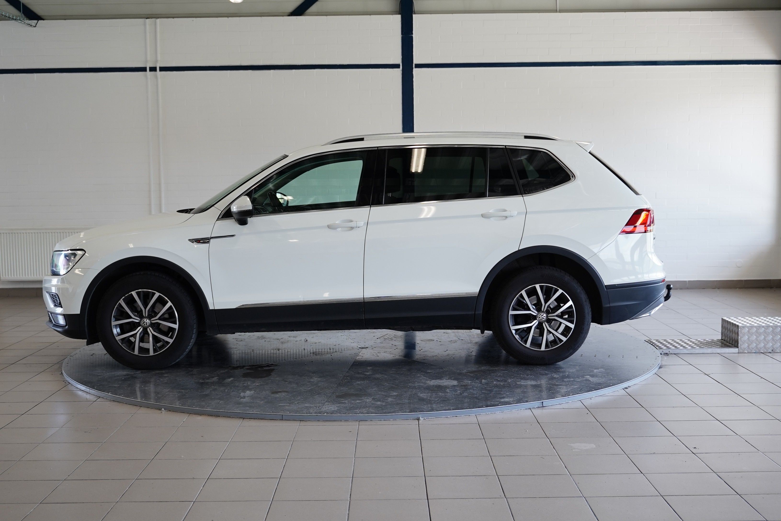 Volkswagen Tiguan, 2.0 TDI 110 kW DSG 4X4 - fotka 3