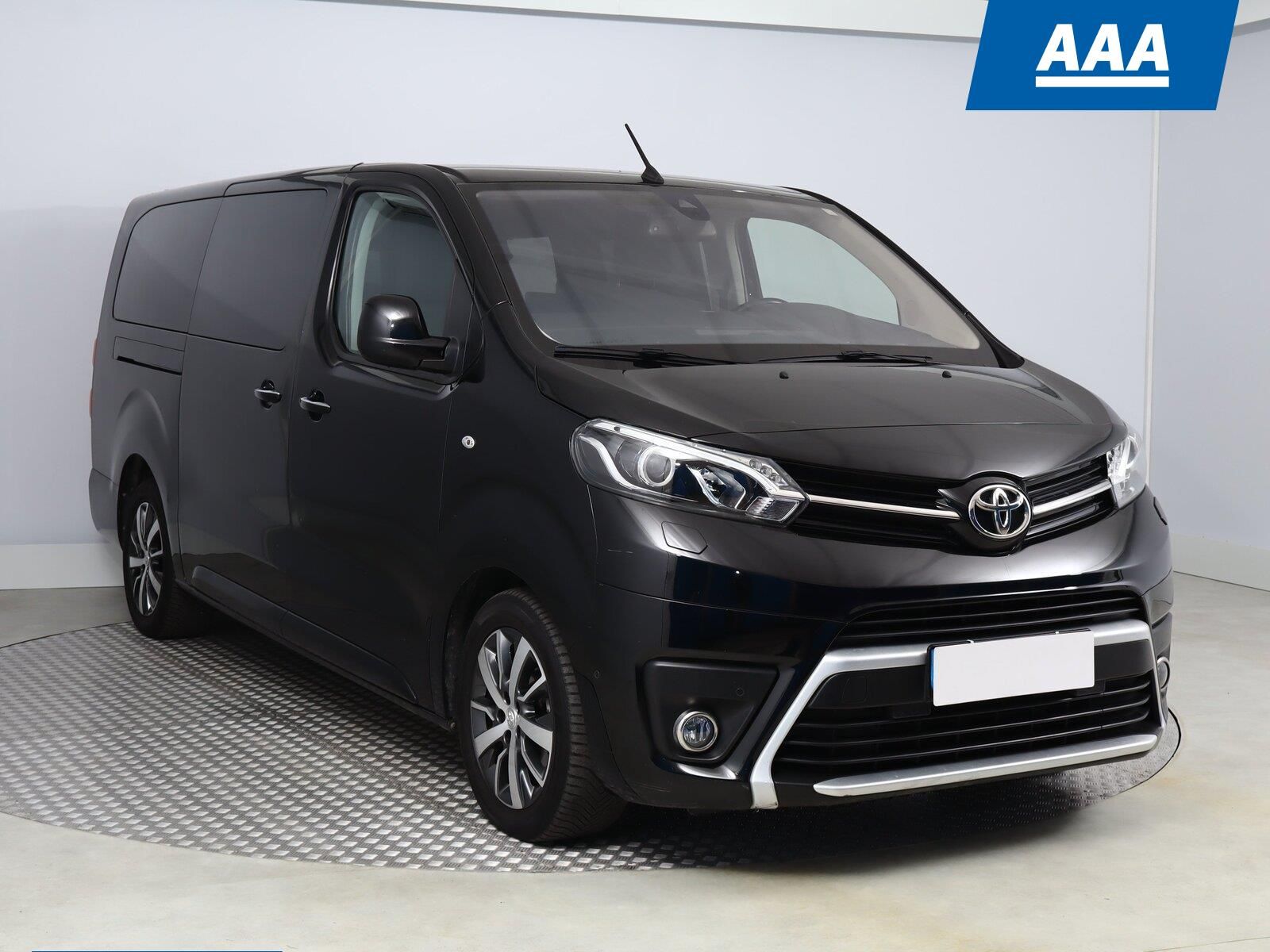 Toyota Proace Verso, 2.0 D-4D, Family, 8 míst, L2