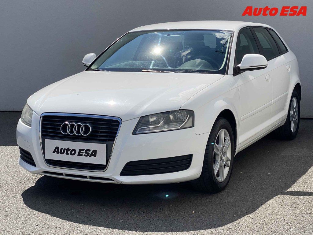 Audi A3, 1.4 TFSi sportback - fotka 3