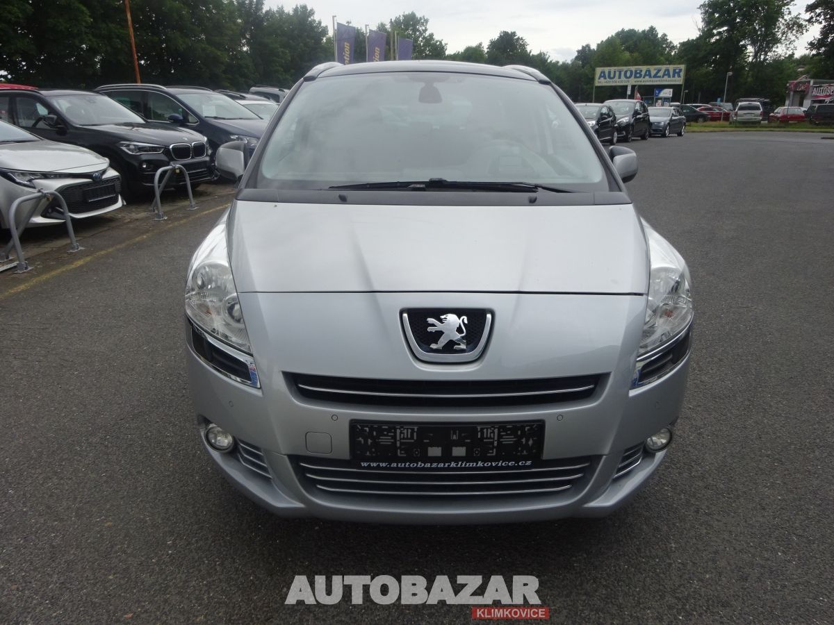 Peugeot 5008, 2,0 HDI - fotka 2