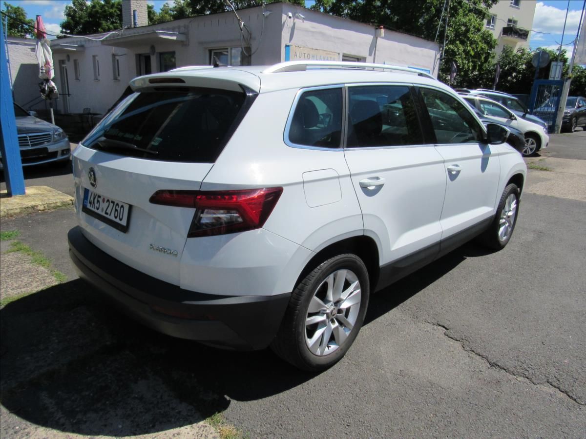 Škoda Karoq, 1,5 TSi 110kW DSG Style - fotka 6
