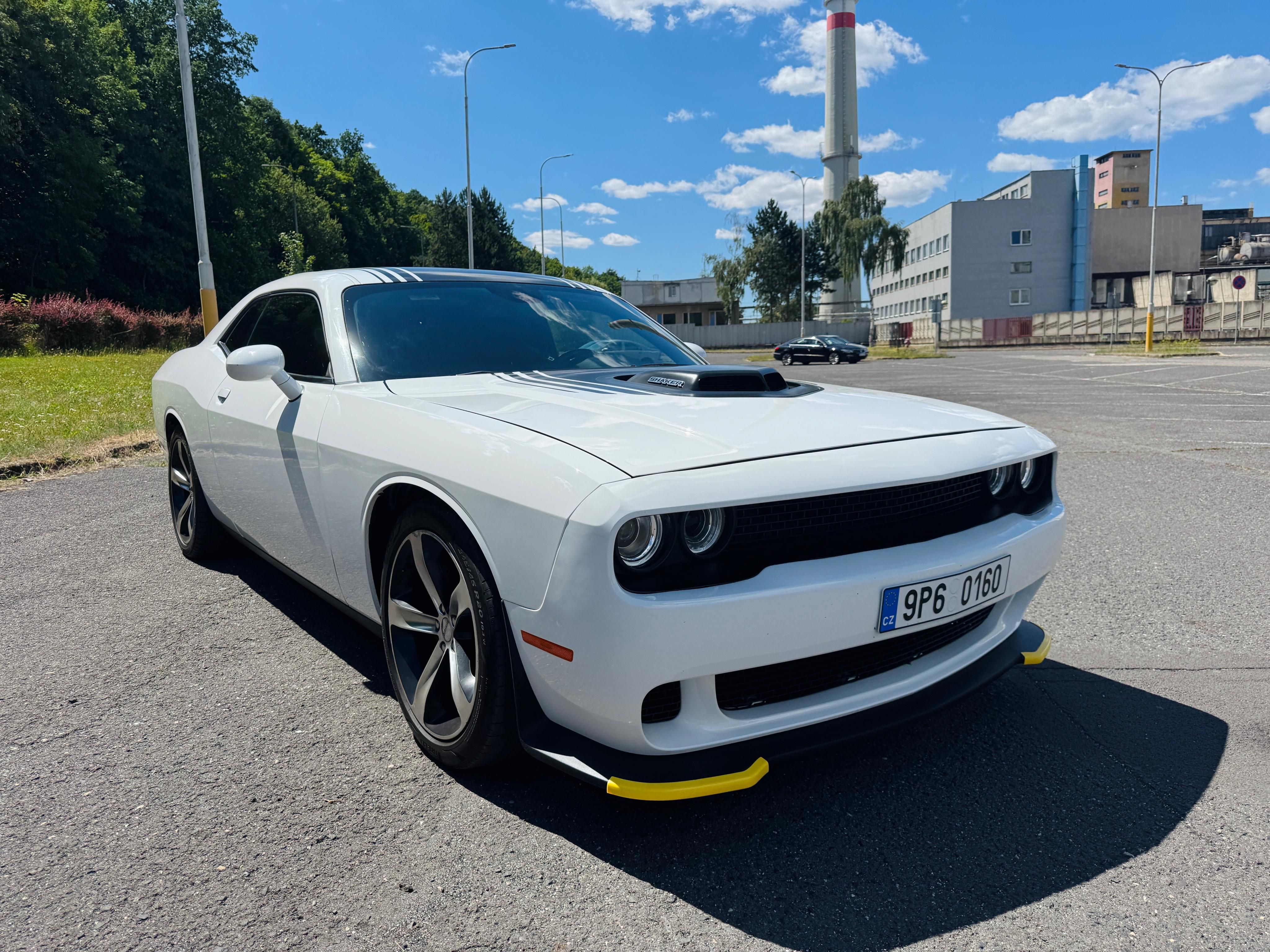 Dodge Challenger, Dodge Challenger 5.7 V8 Shaker - fotka 3