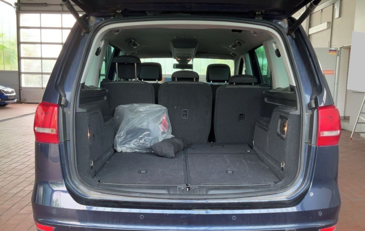 Volkswagen Sharan, 2.0Tdi 103KW 7-MÍST TOP VÝBAVA - fotka 2