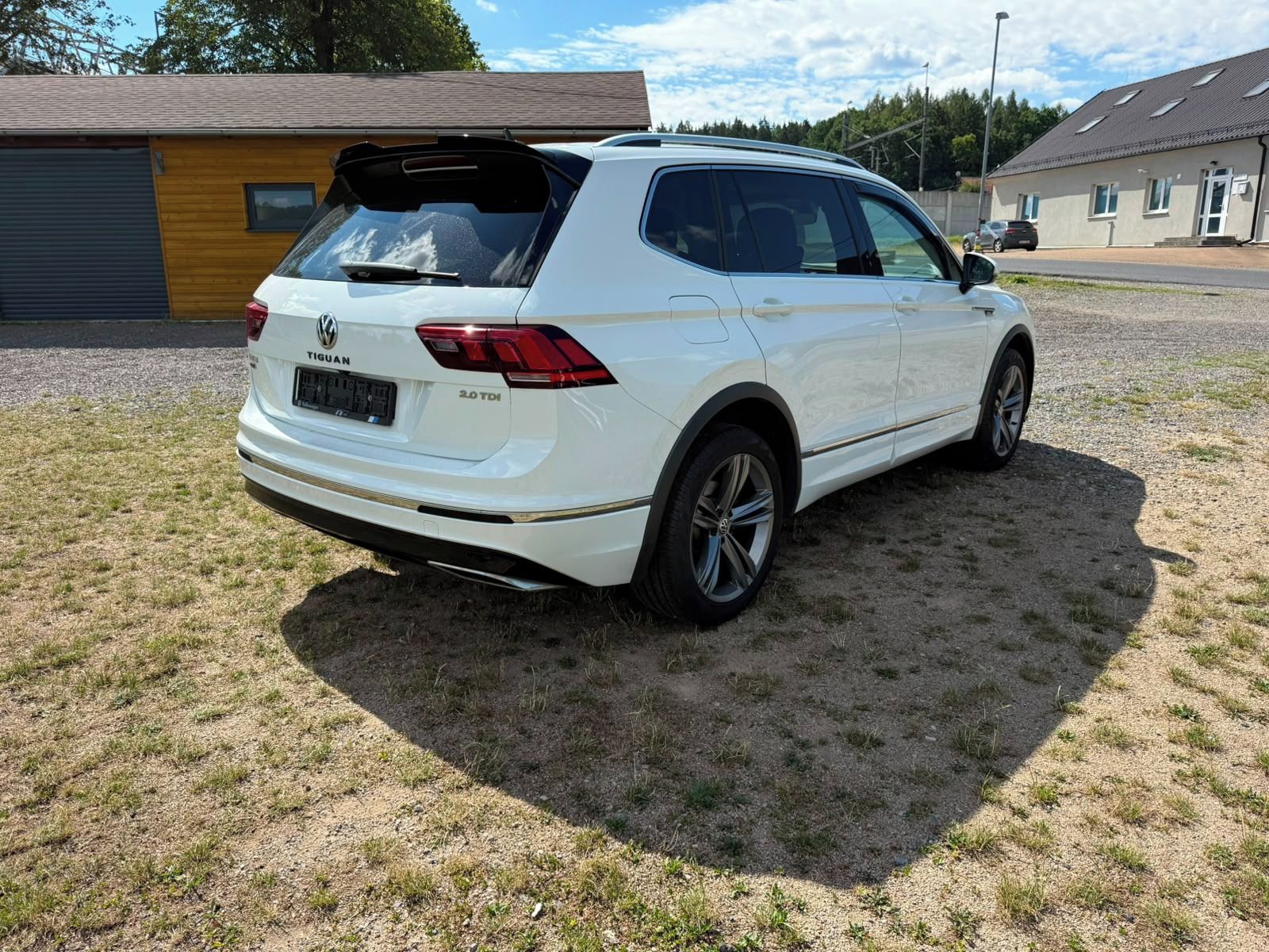 Volkswagen Tiguan Allspace, 2,0 TDI - fotka 4