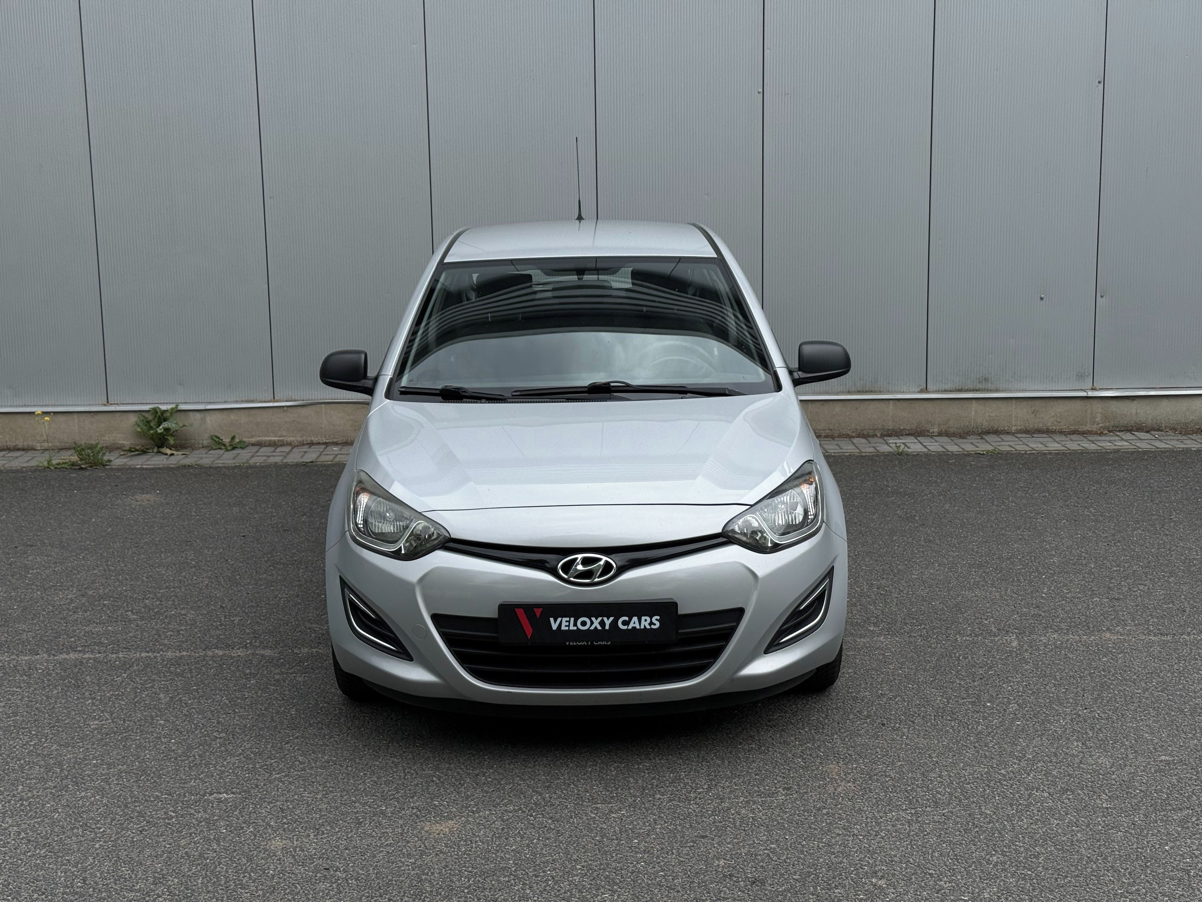 Hyundai i20, 1.2 FIFA World Cup Edition