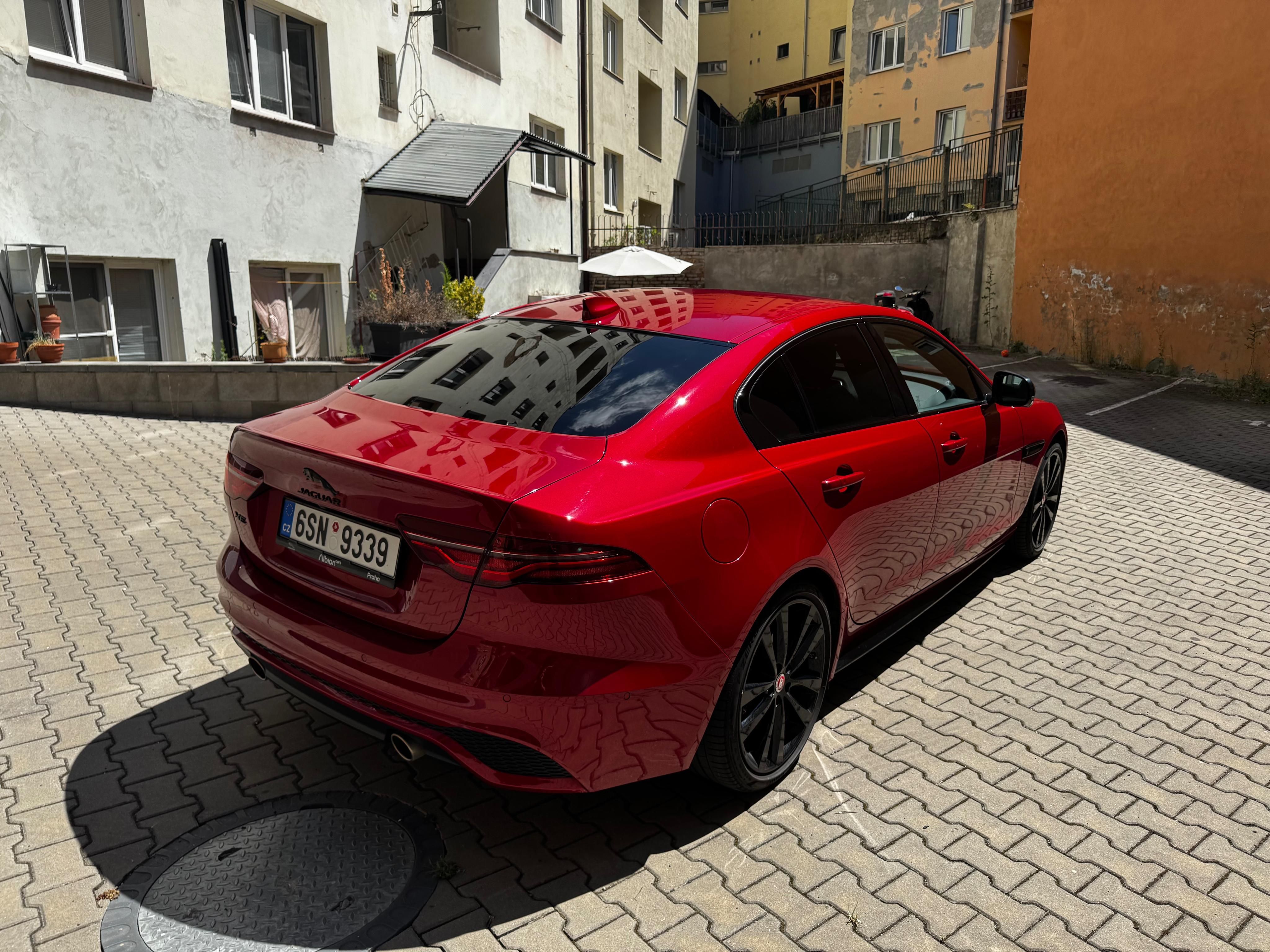 Jaguar XE, P250, záruka - fotka 6