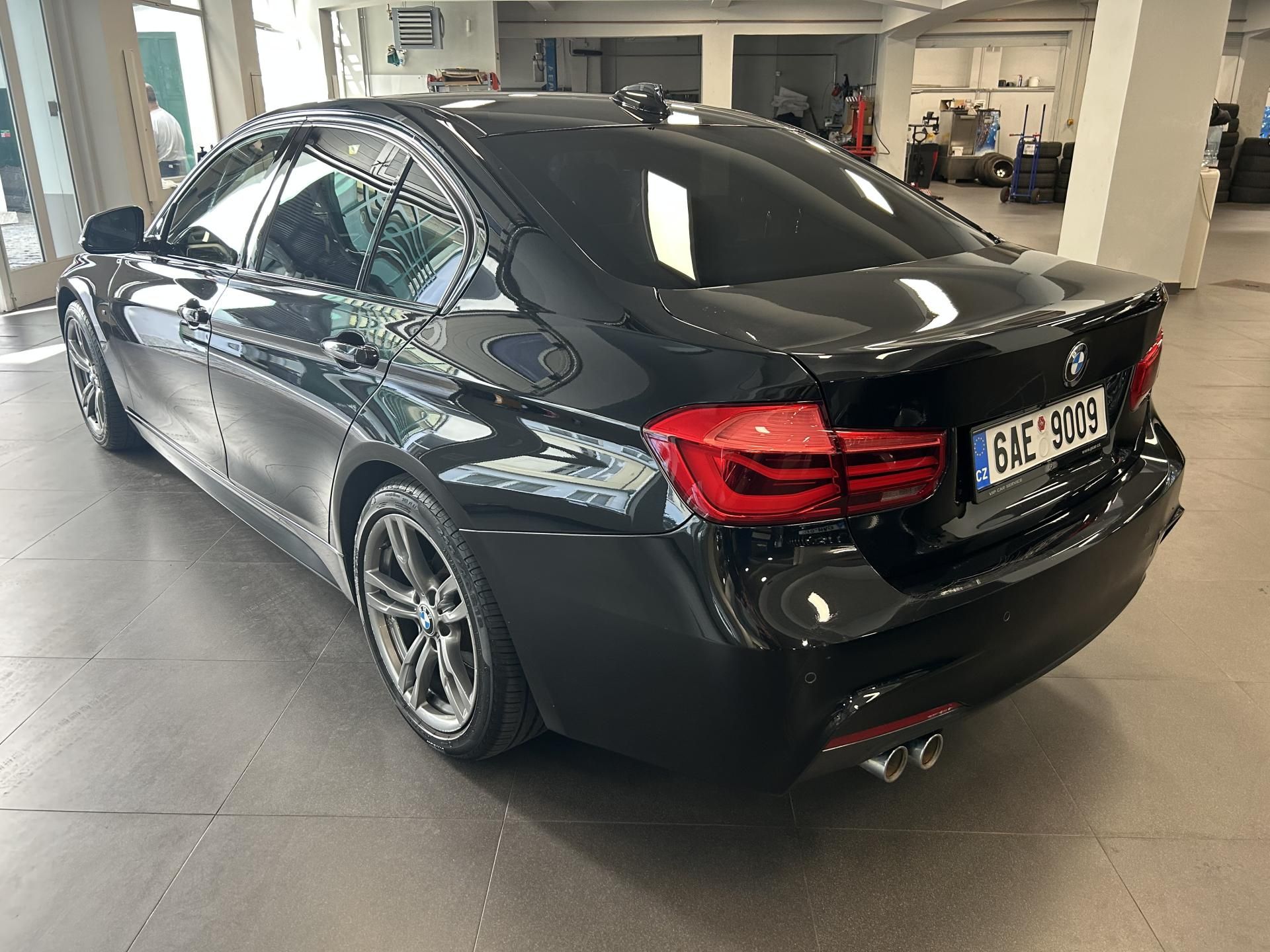 BMW Řada 3, 320d xDrive M SPORT HUD LED - fotka 3