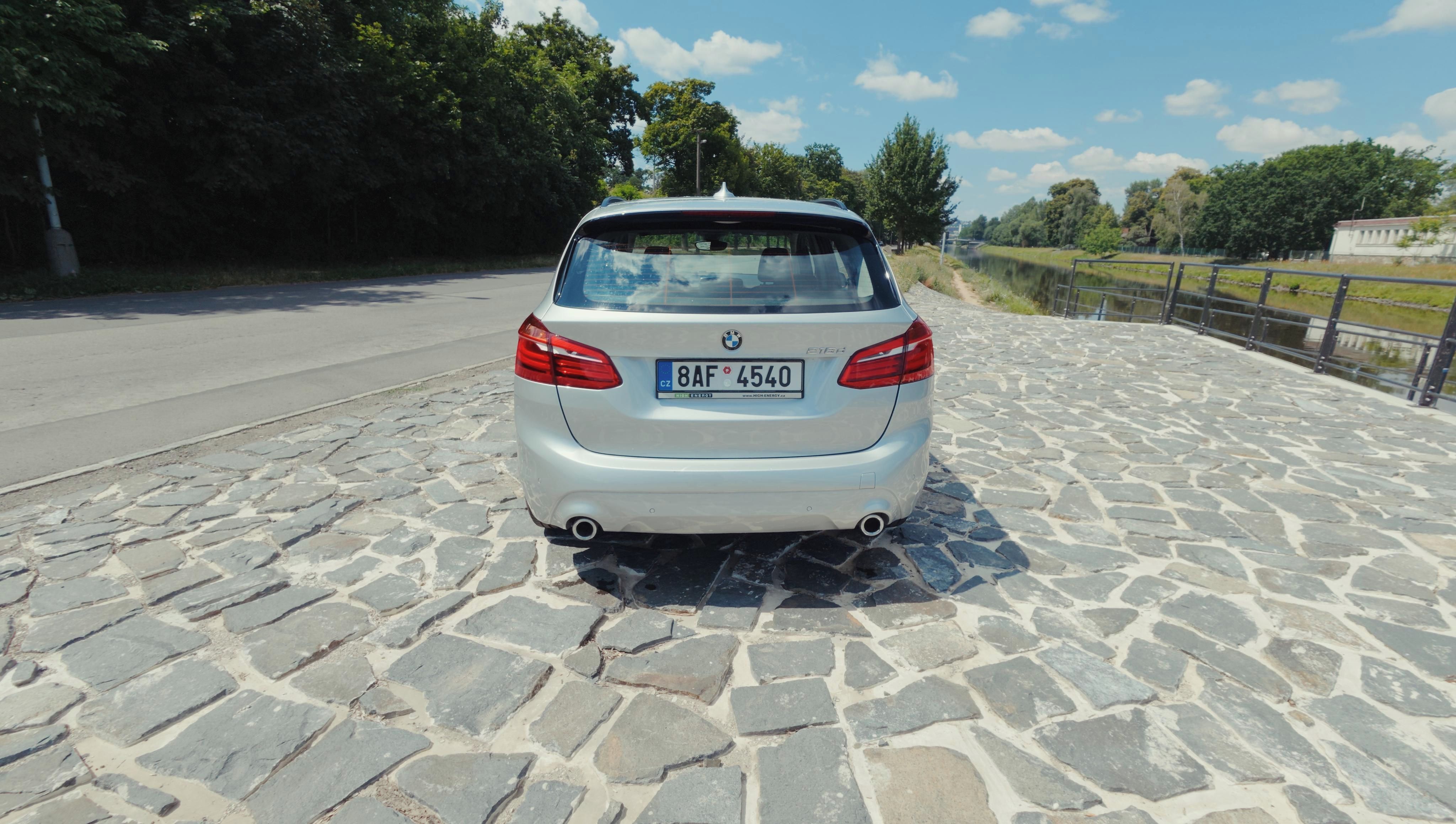 BMW Řada 2, 218d Active Tourer AT, DPH - fotka 4