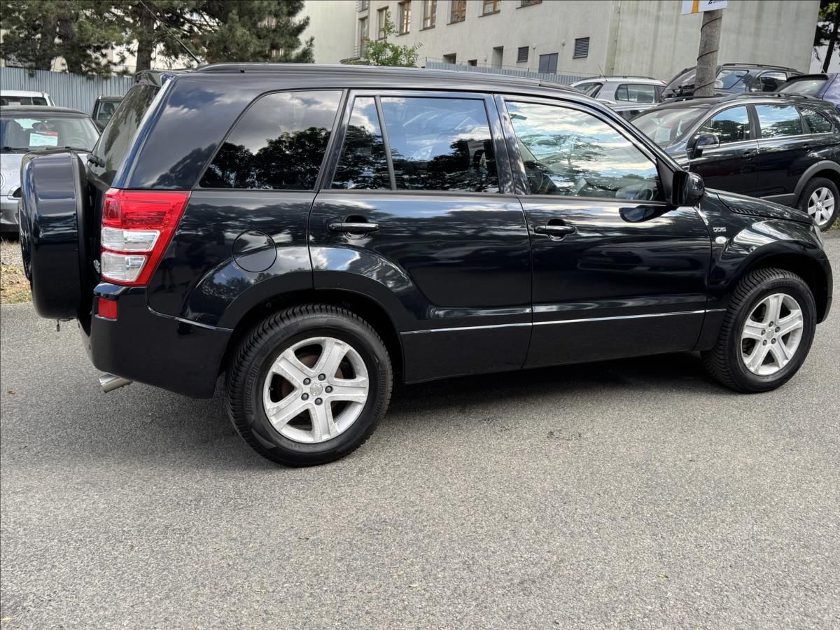Suzuki Grand Vitara, 1,9 4x4+nové rozvody+pneu.!! - fotka 5