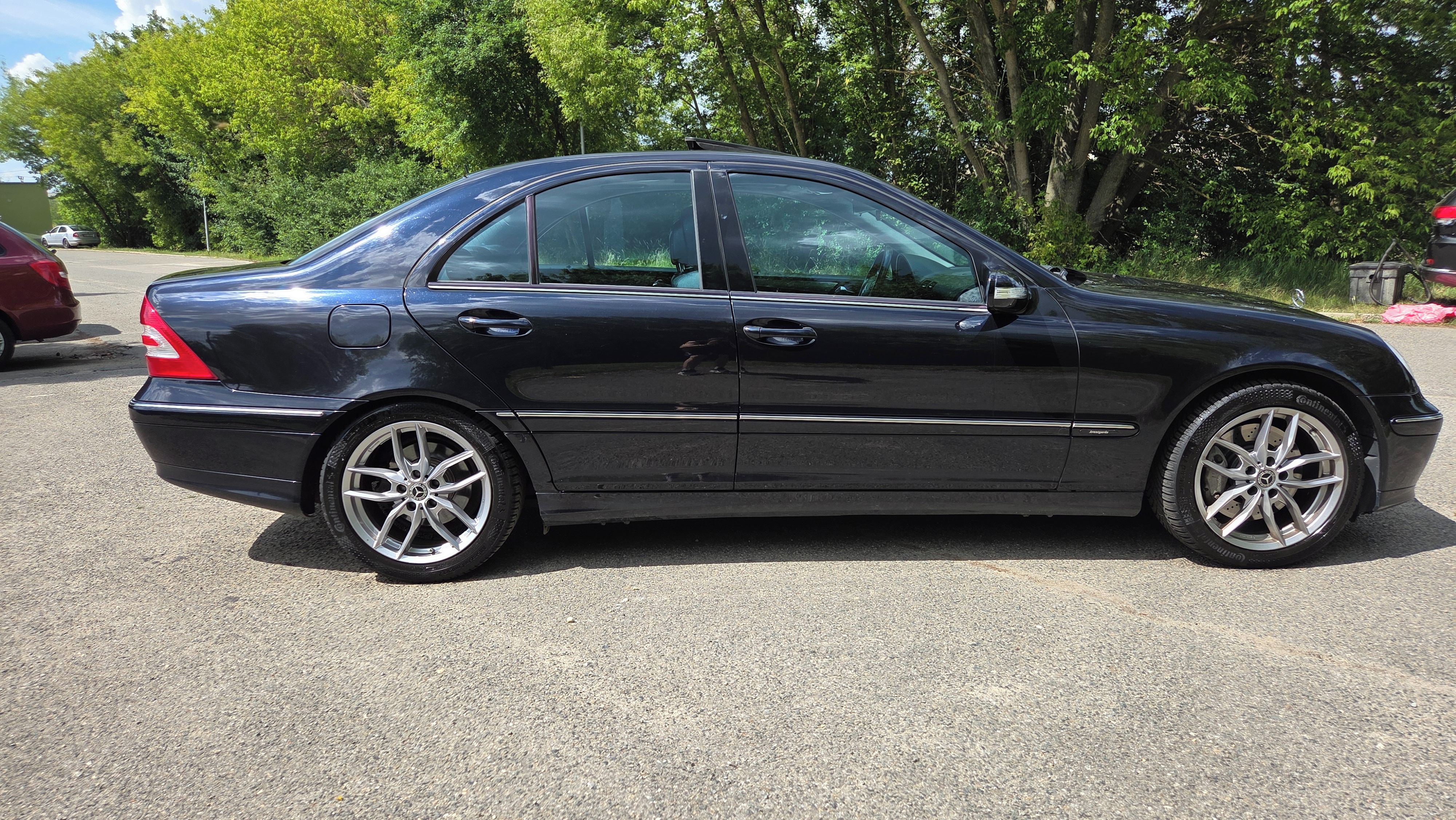 Mercedes-Benz Třídy C, MB C230 AMG line - fotka 5