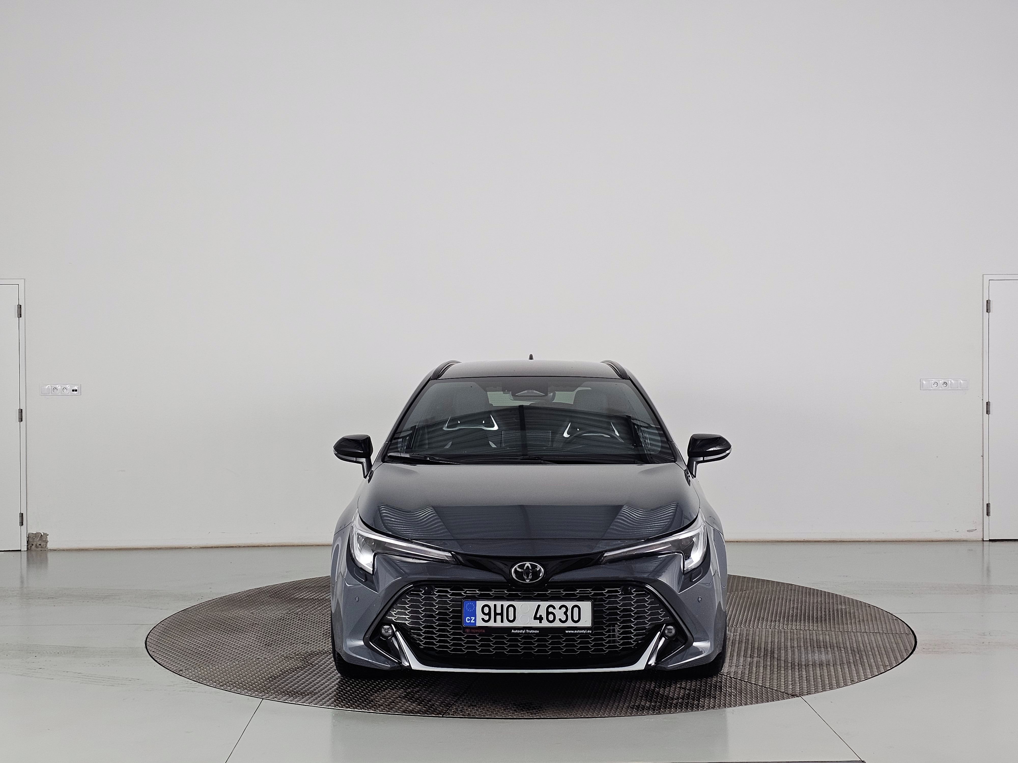 Toyota Corolla, 2.0 HEV 178k GR Sport - fotka 2