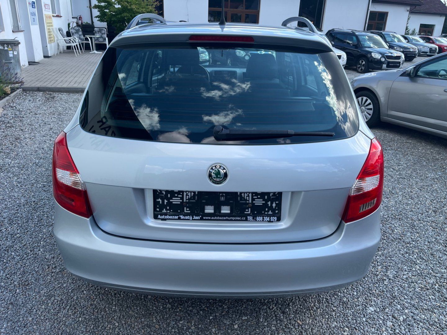 Škoda Fabia, 1.4 16 V - fotka 3