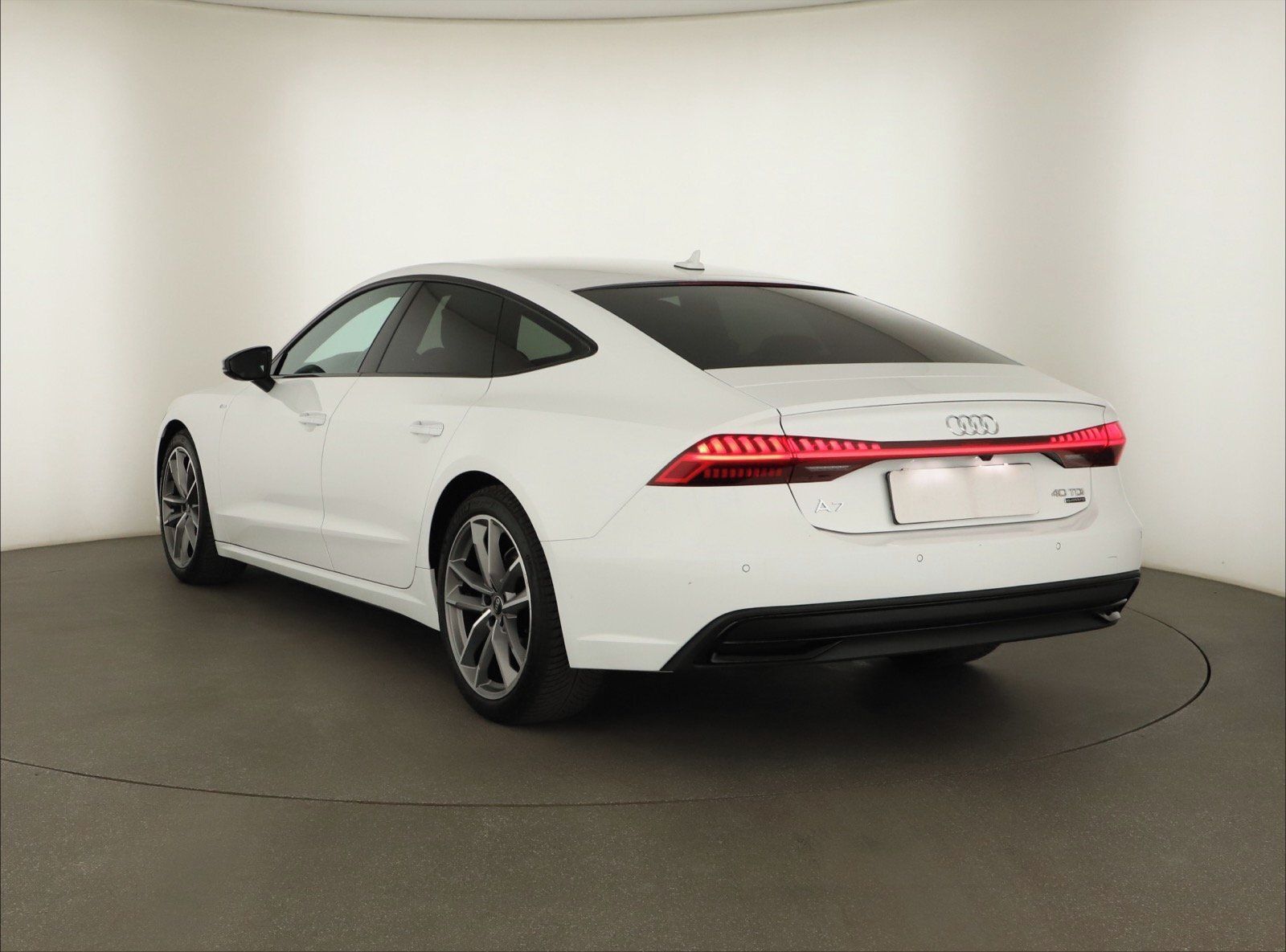 Audi A7, 40 TDI - fotka 3