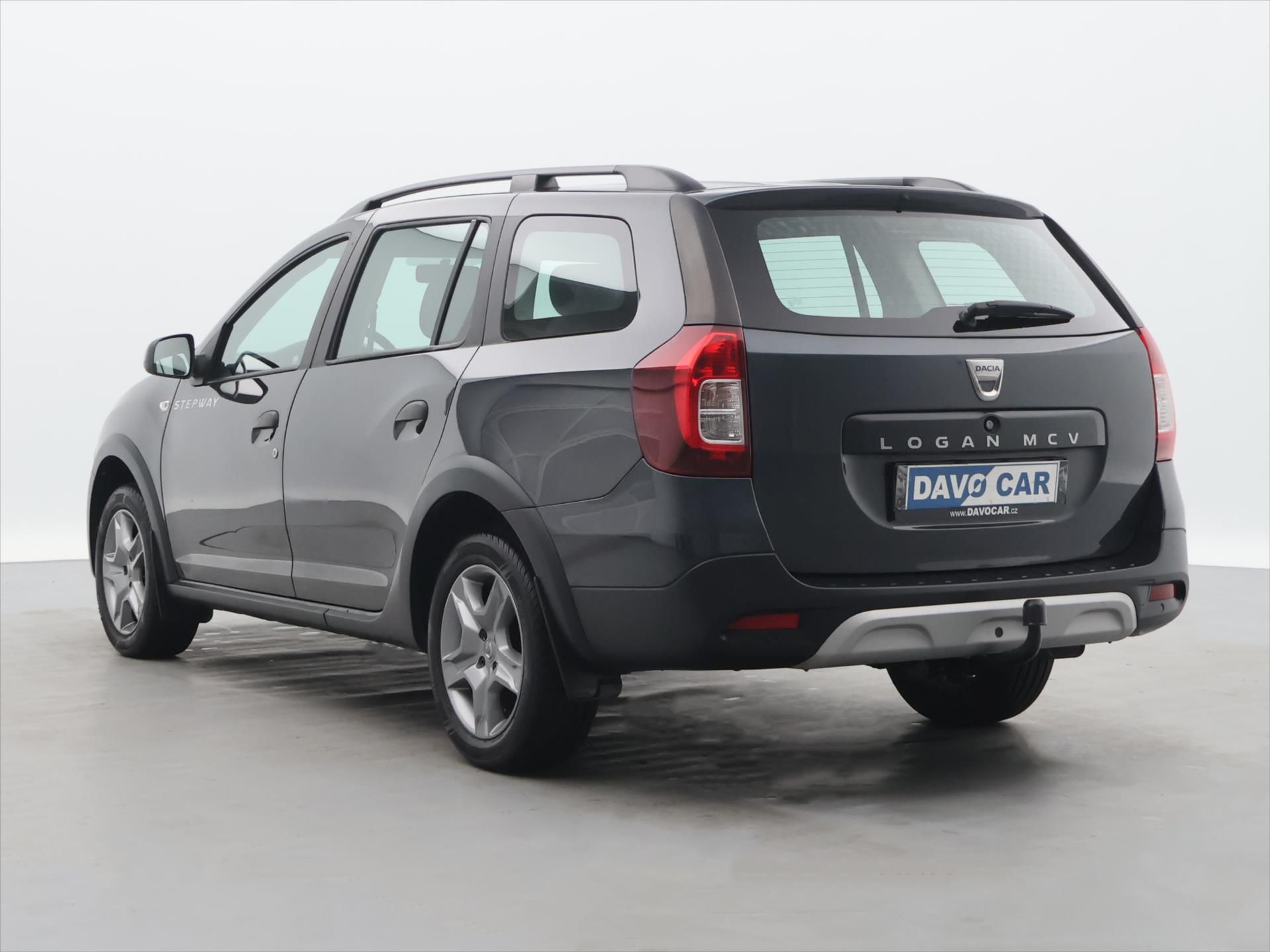Dacia Logan, 0,9 TCe 66kW CZ Stepway 1.Maj. - fotka 5