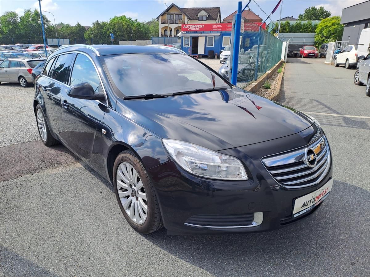 Opel Insignia, 2,0 DCTI - fotka 2