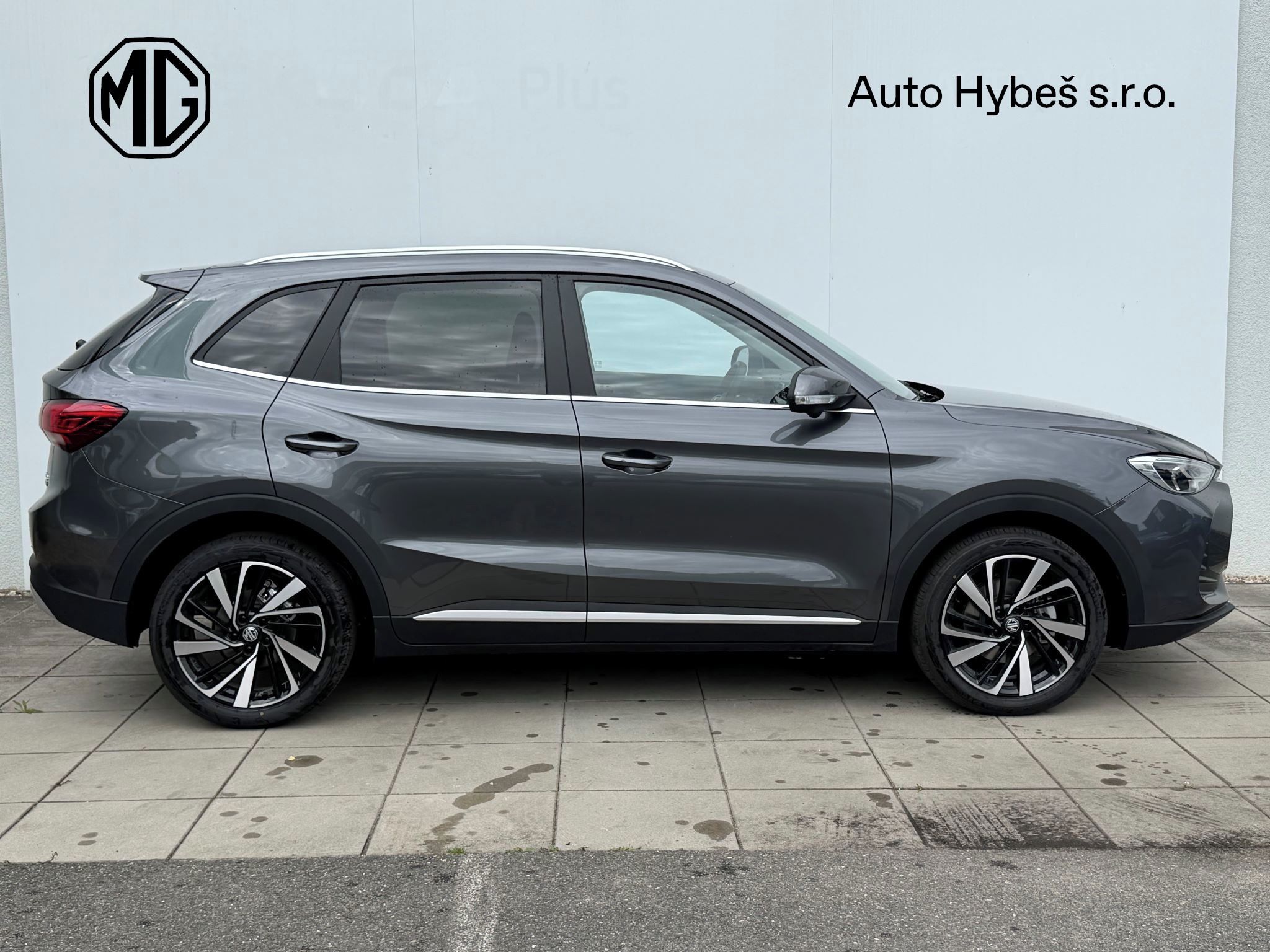 MG ZS, 1.5 Hybrid+ Exclusive - fotka 5