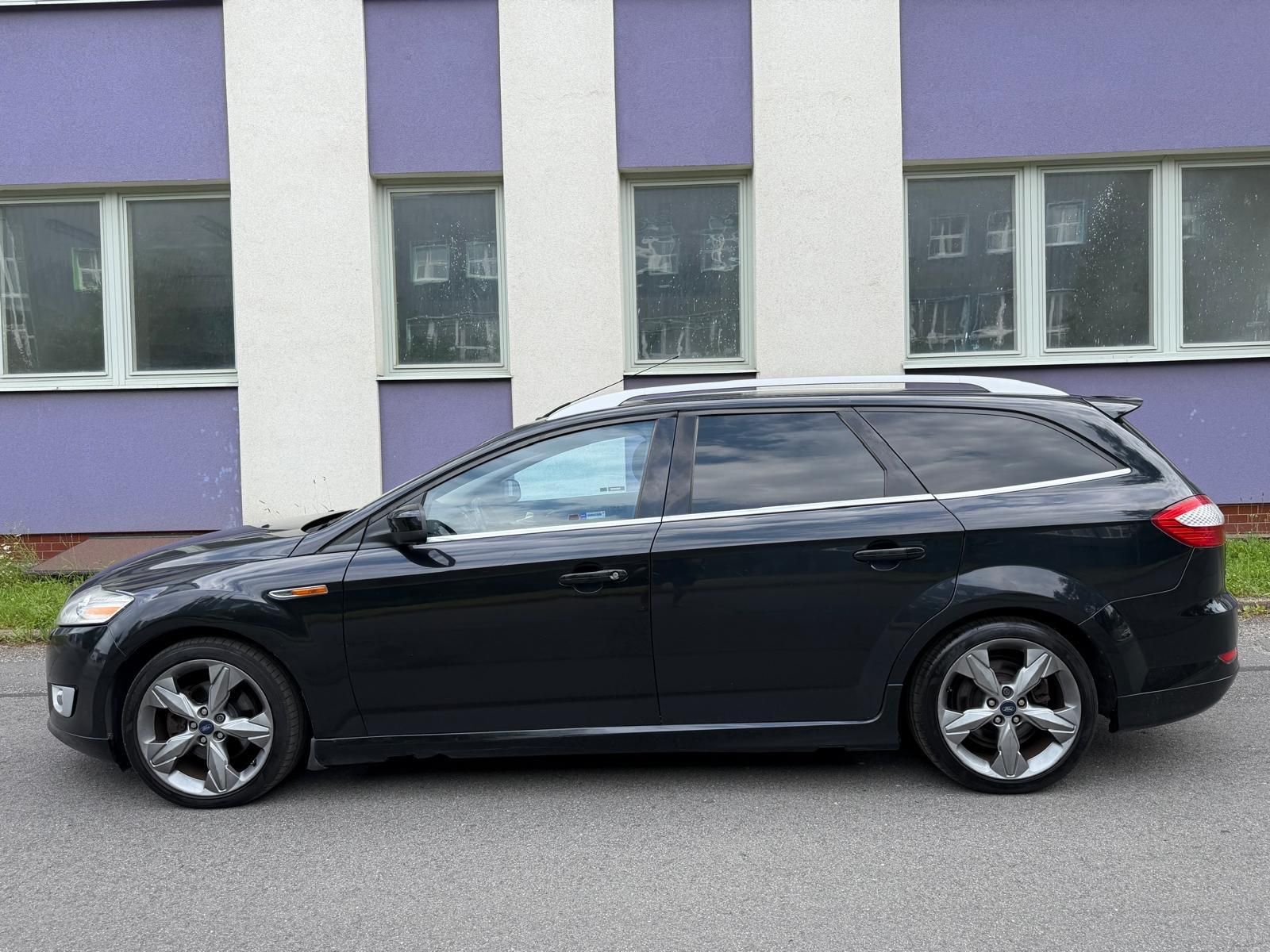 Ford Mondeo, 2,2 TDCi /129kW/ + sada pneu - fotka 2