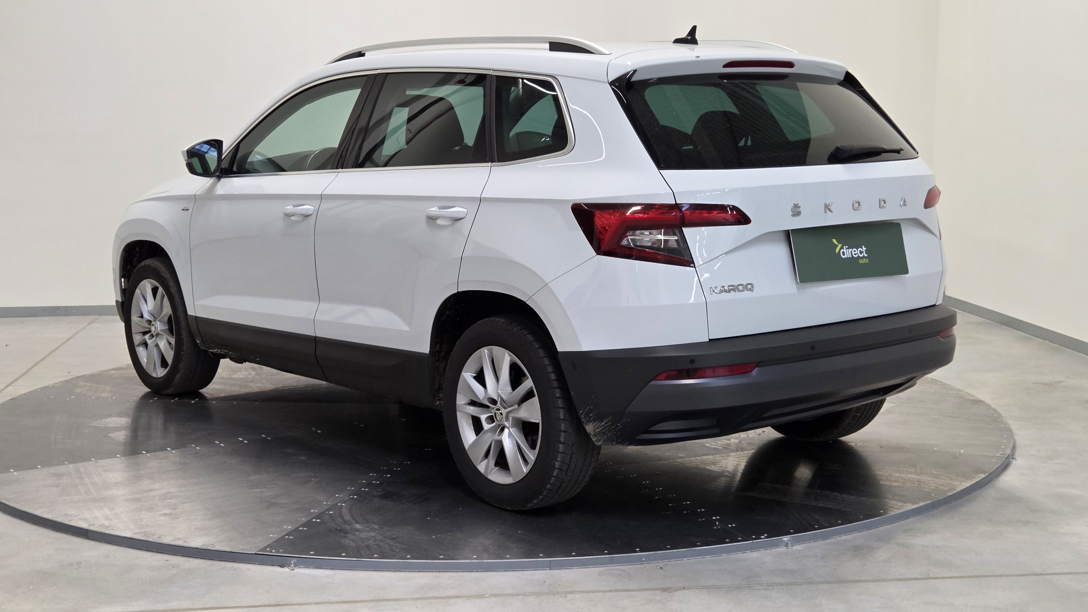 Škoda Karoq, 1.0 TSI 81 kW Drive 125 - fotka 3
