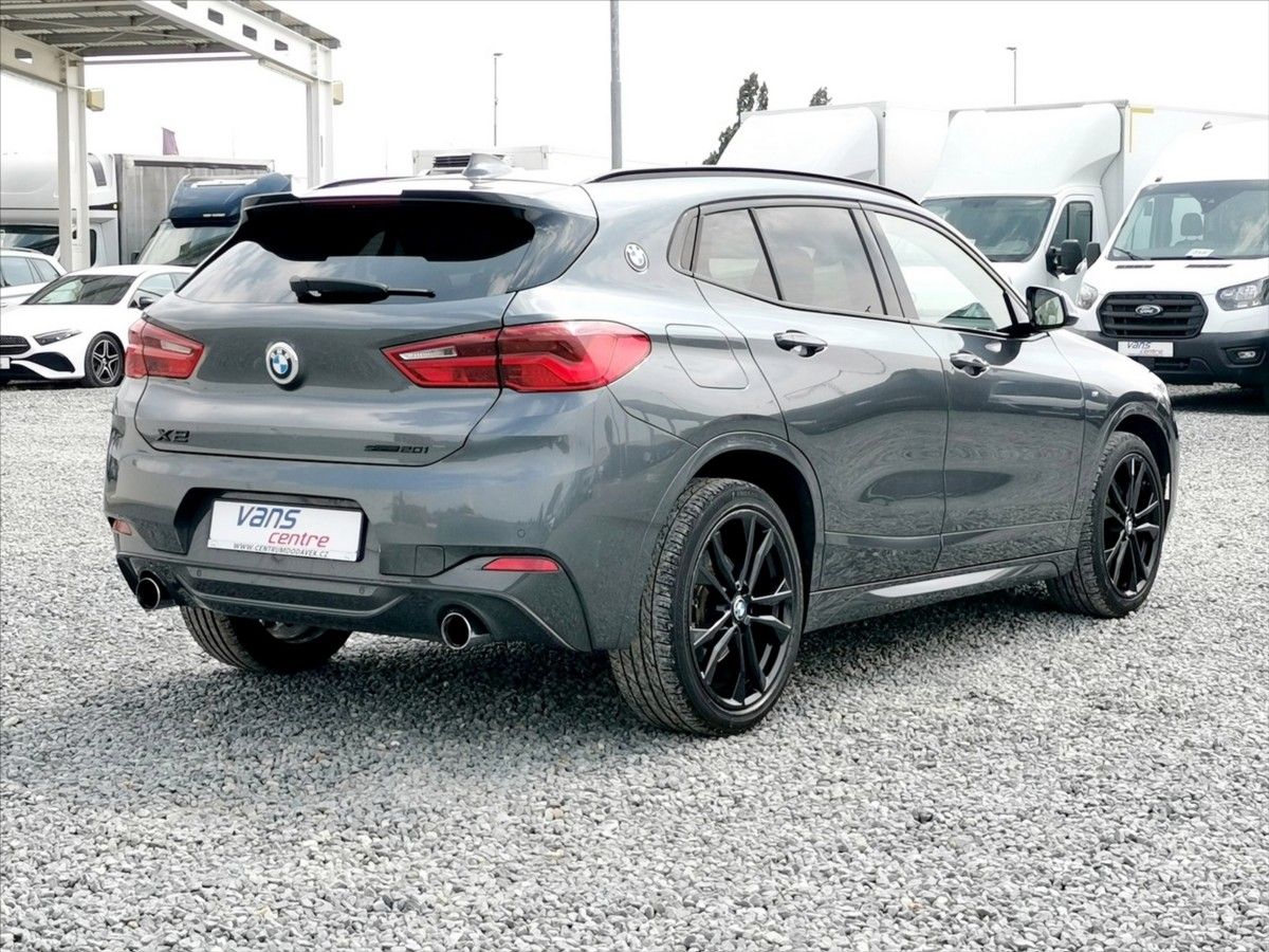BMW X2, sDrive 20i M SPORT* LED* HUD - fotka 3