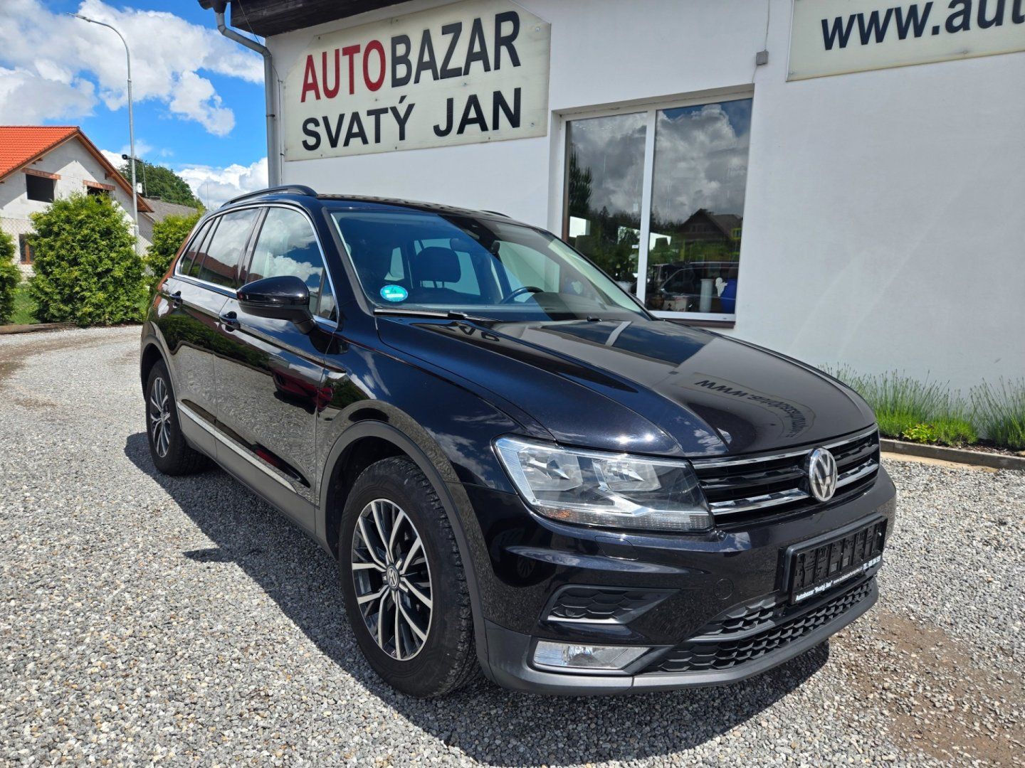 Volkswagen Tiguan, 2.0 TDI NAVI, Serviska - fotka 2