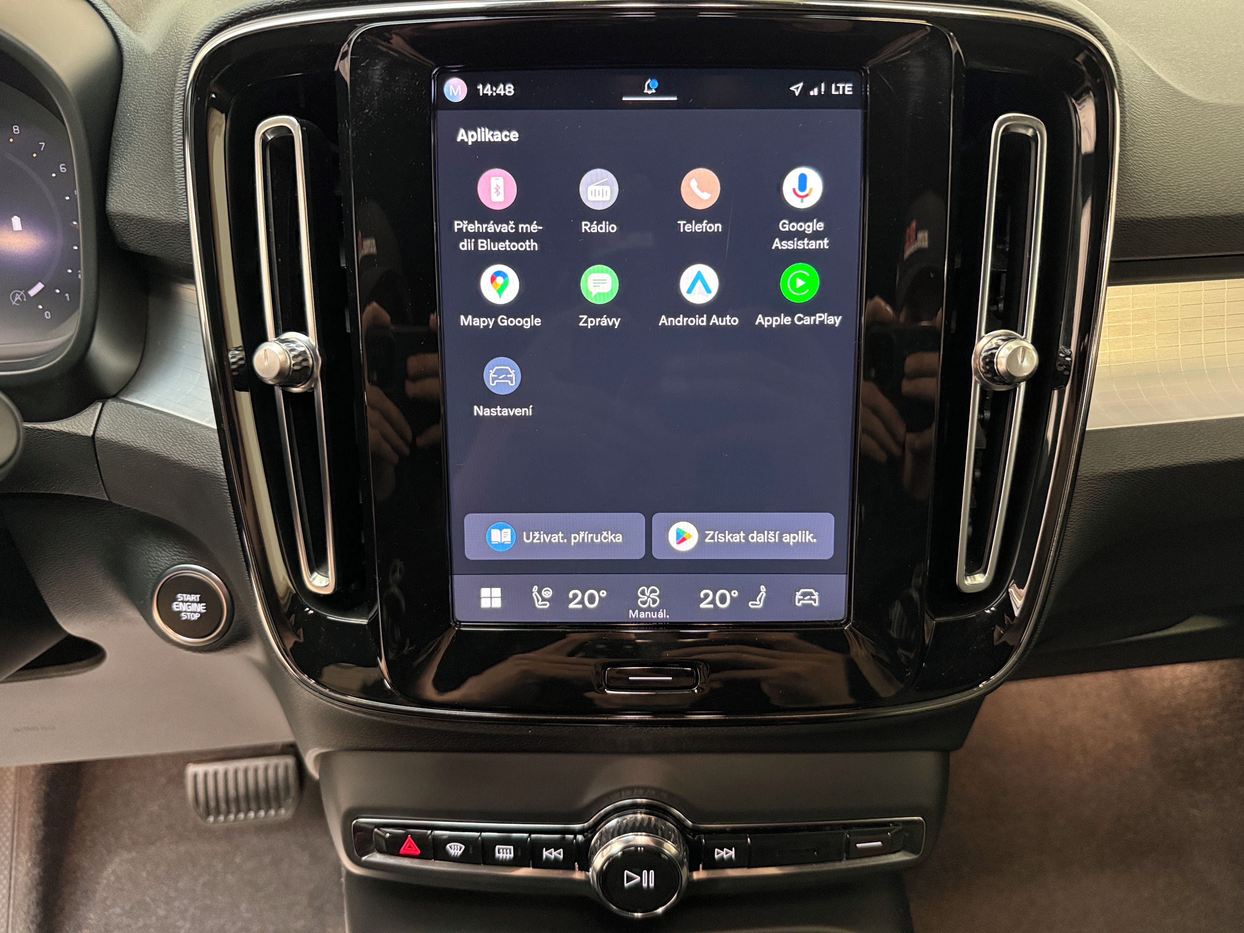 Volvo XC40, B4 Plus Bright DCT - fotka 5