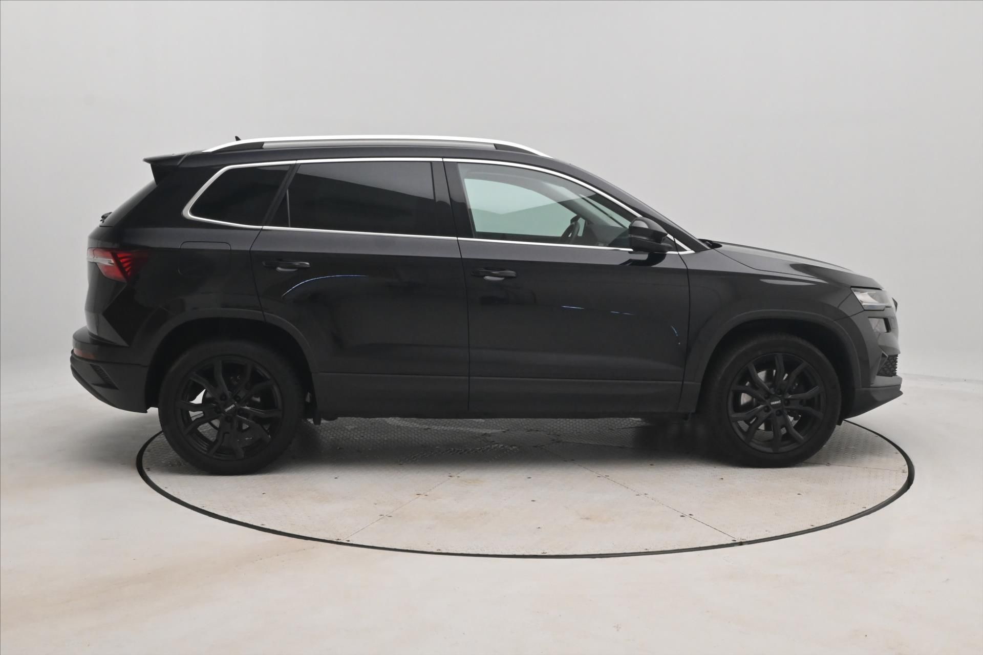 Škoda Karoq, 1,5 TSI 110kW DSG Style Záruka - fotka 4