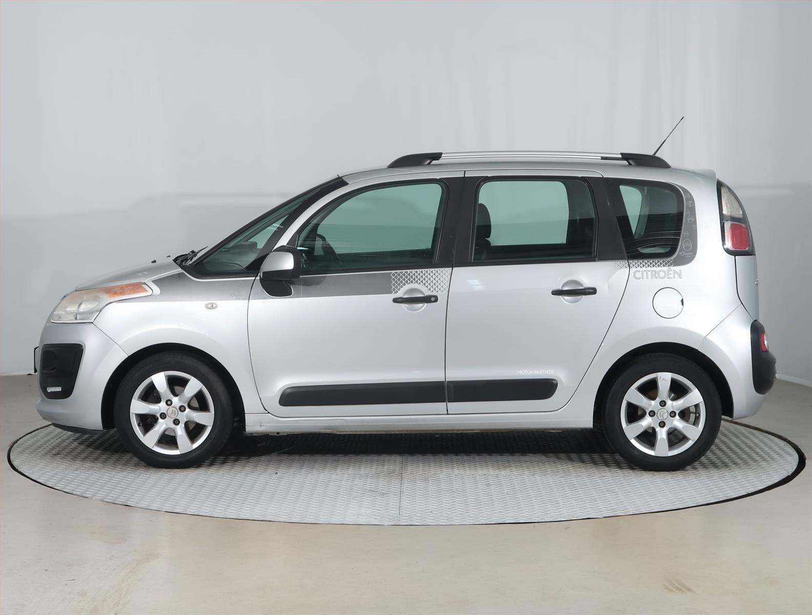 Citroën C3 Picasso, 1.6 HDi, jezdí výborně - fotka 3