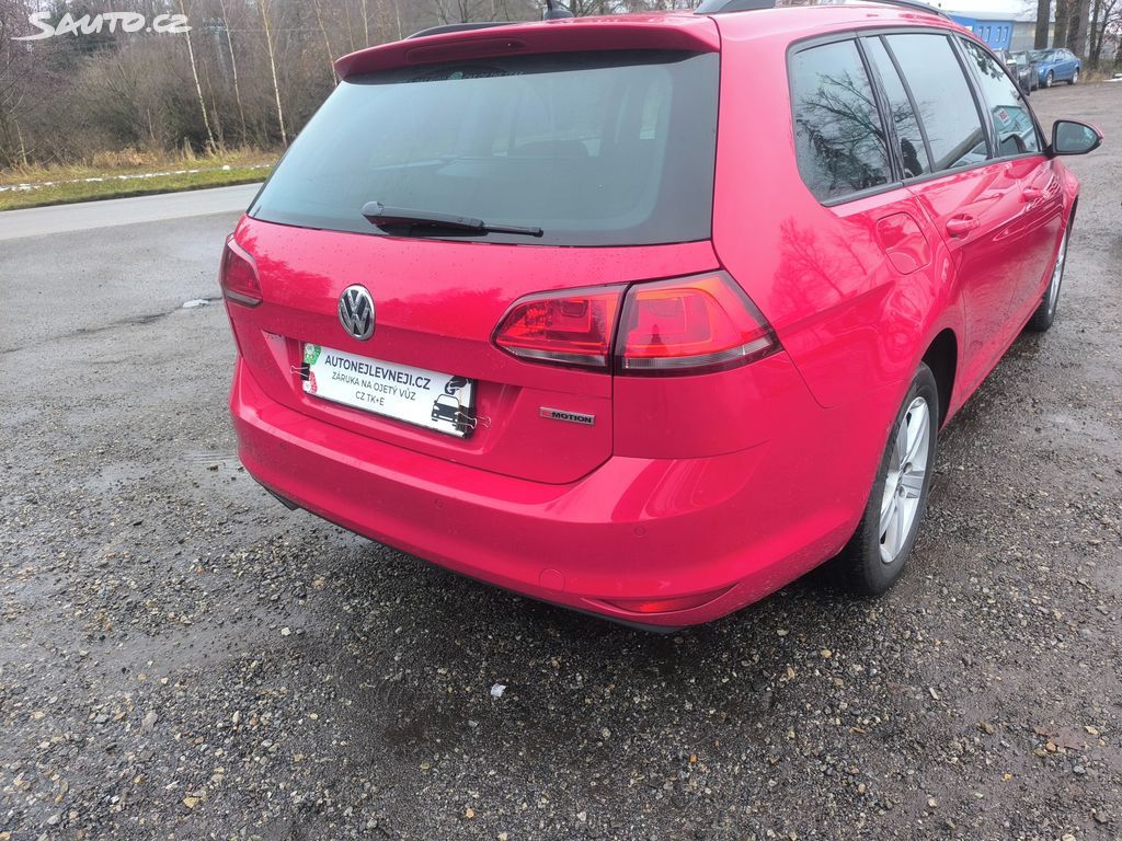 Volkswagen Golf, 2.0TDI4X4,VÝBAVA,KRÁSNÝ,SERVIS - fotka 4