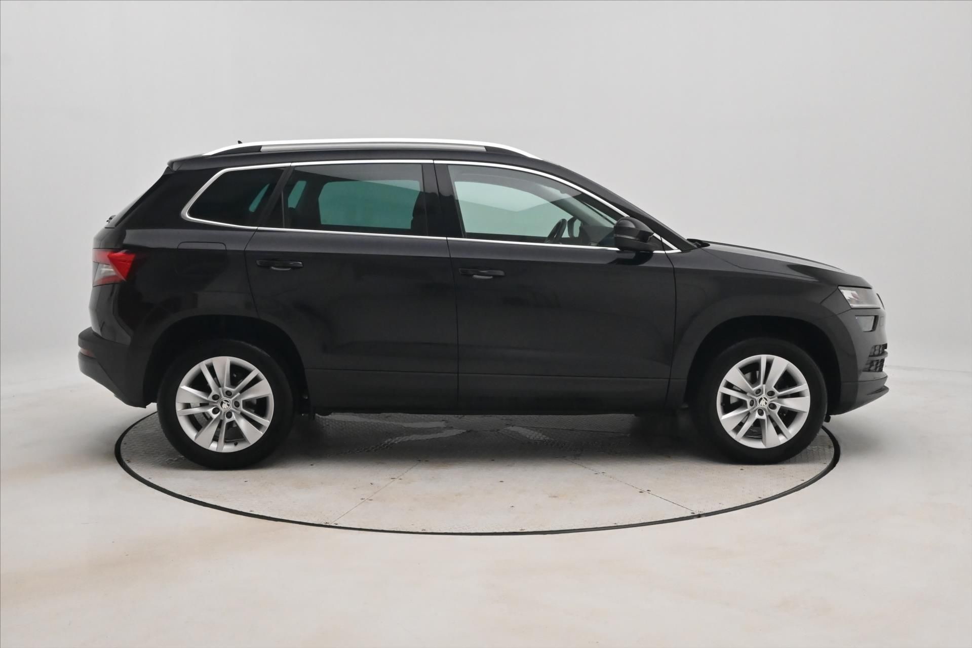 Škoda Karoq, 1,5 TSI 110kW Business Záruka - fotka 4