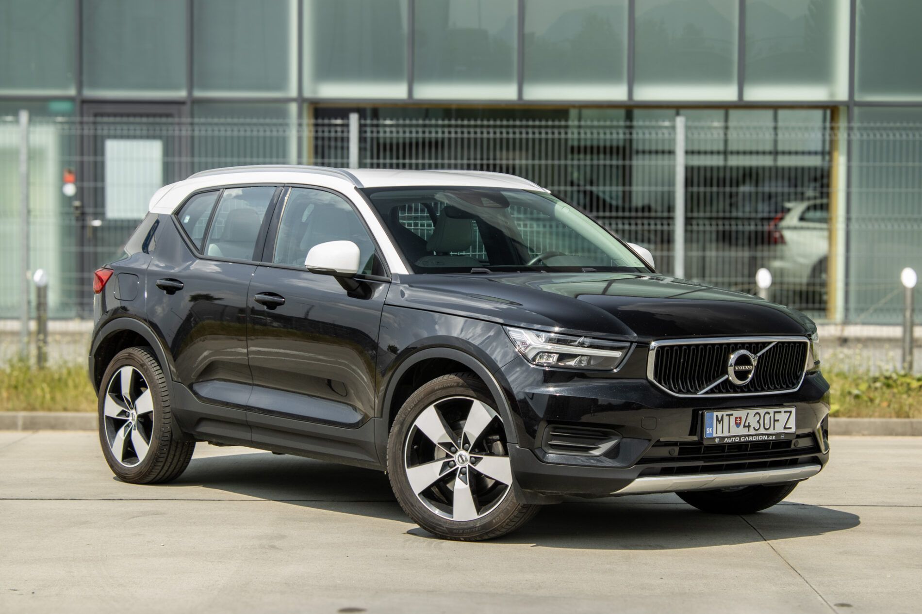 Volvo XC40 - fotka 3