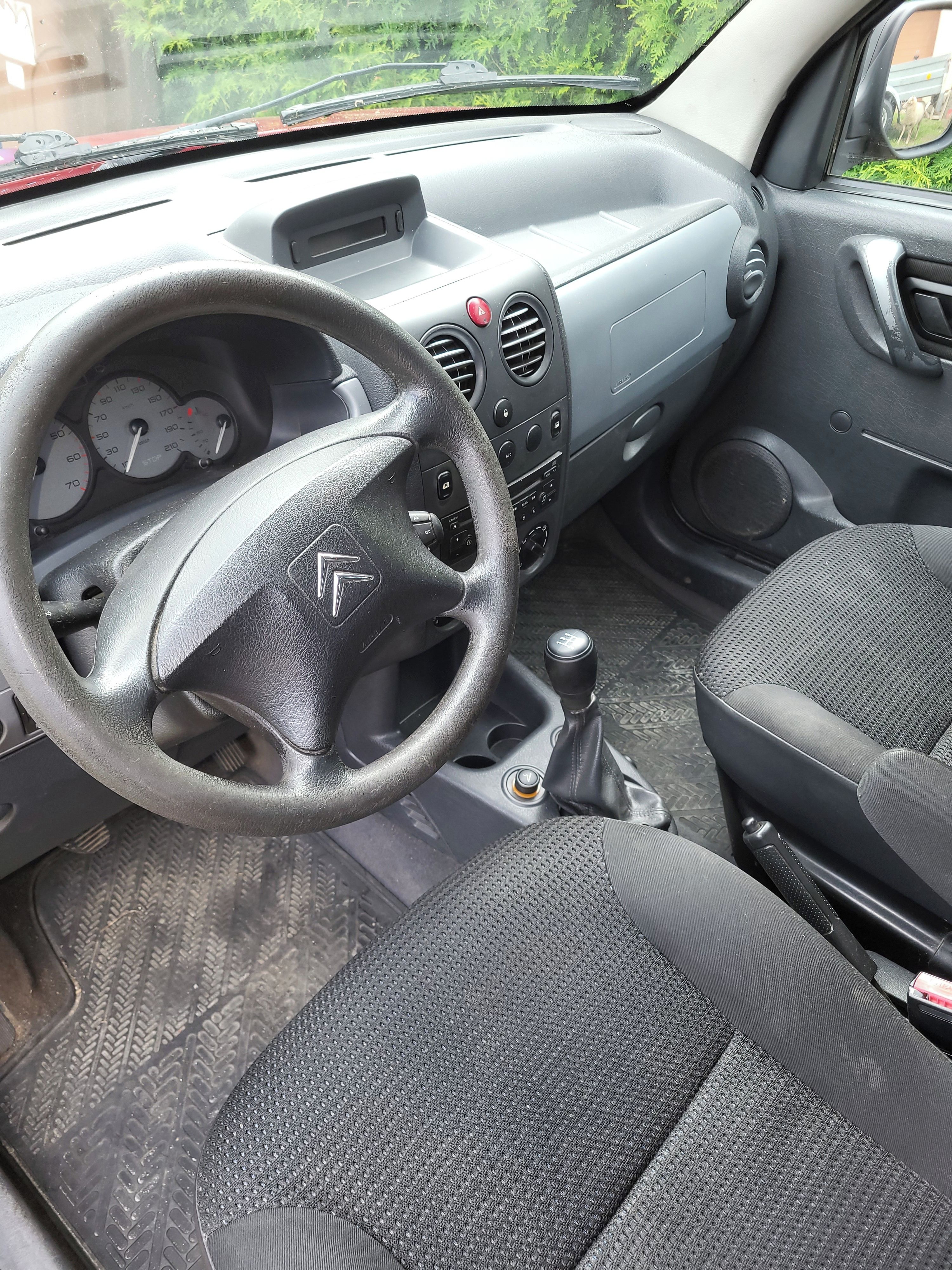 Citroën Berlingo, 1.6i,16V,benzin - fotka 4