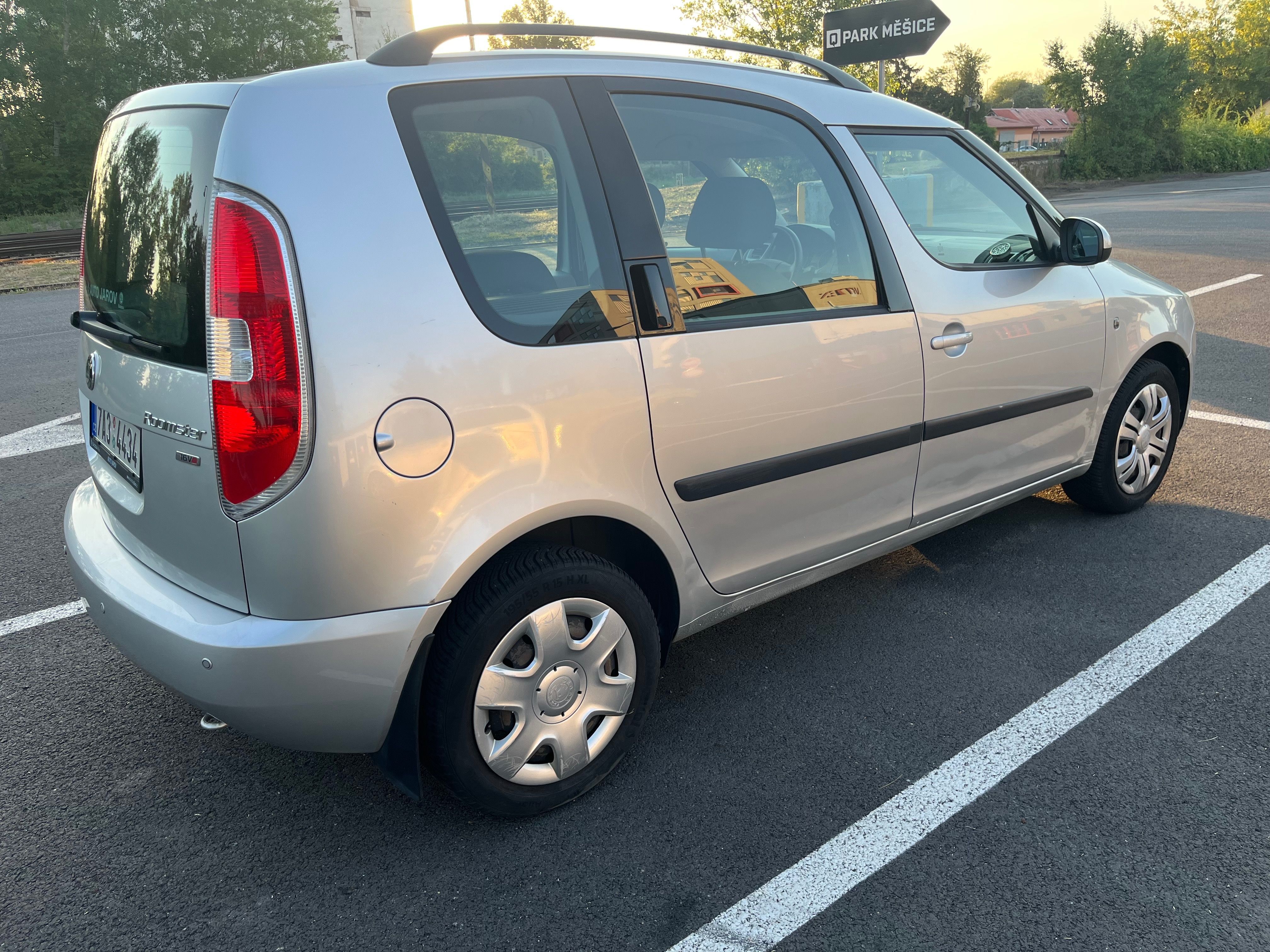 Škoda Roomster, 1.6, Automat, Servis, ČR,Cebia - fotka 3