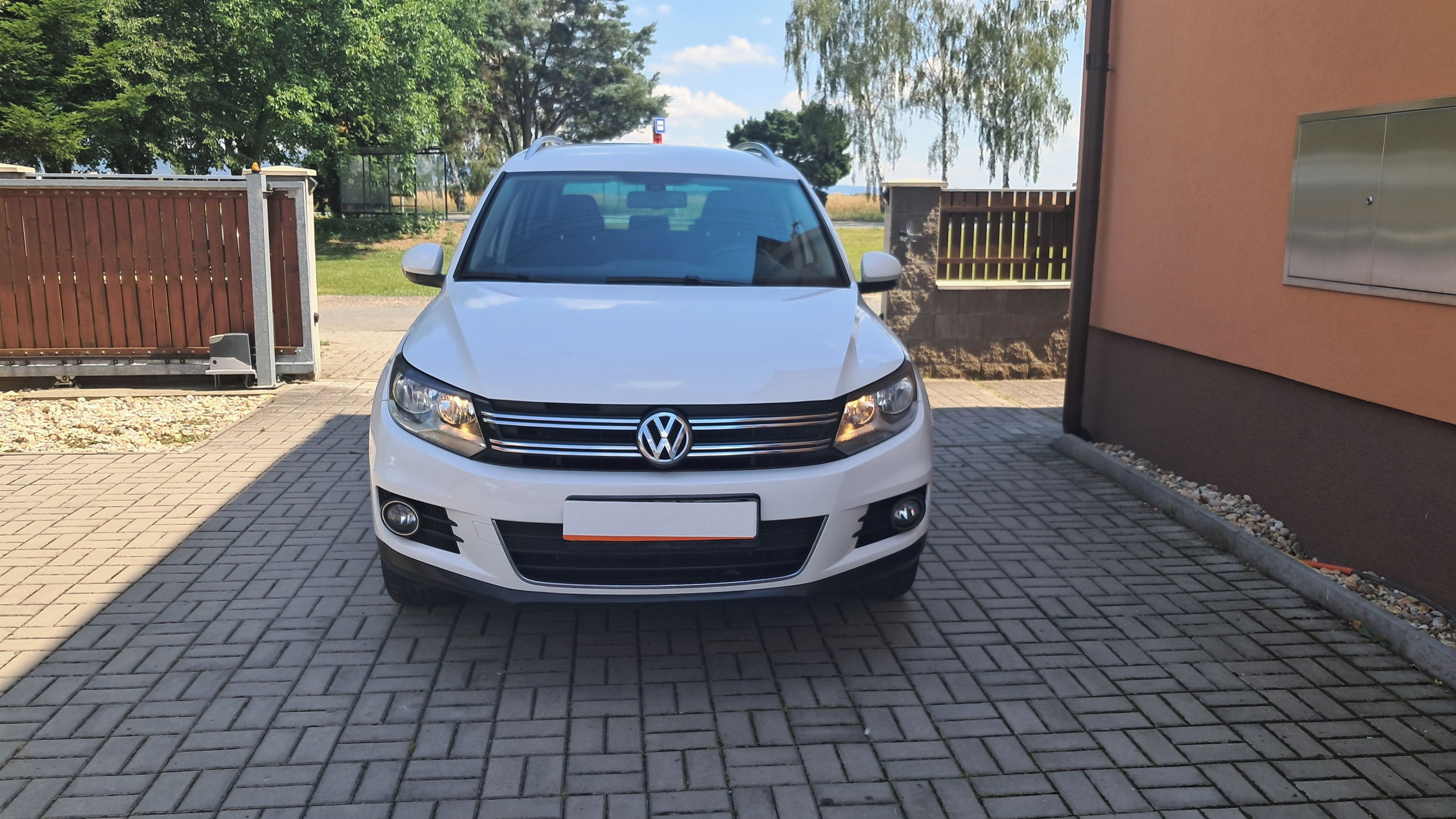 Volkswagen Tiguan, 2.0 TDI / 103KW DSG 4x4 SPORT - fotka 3
